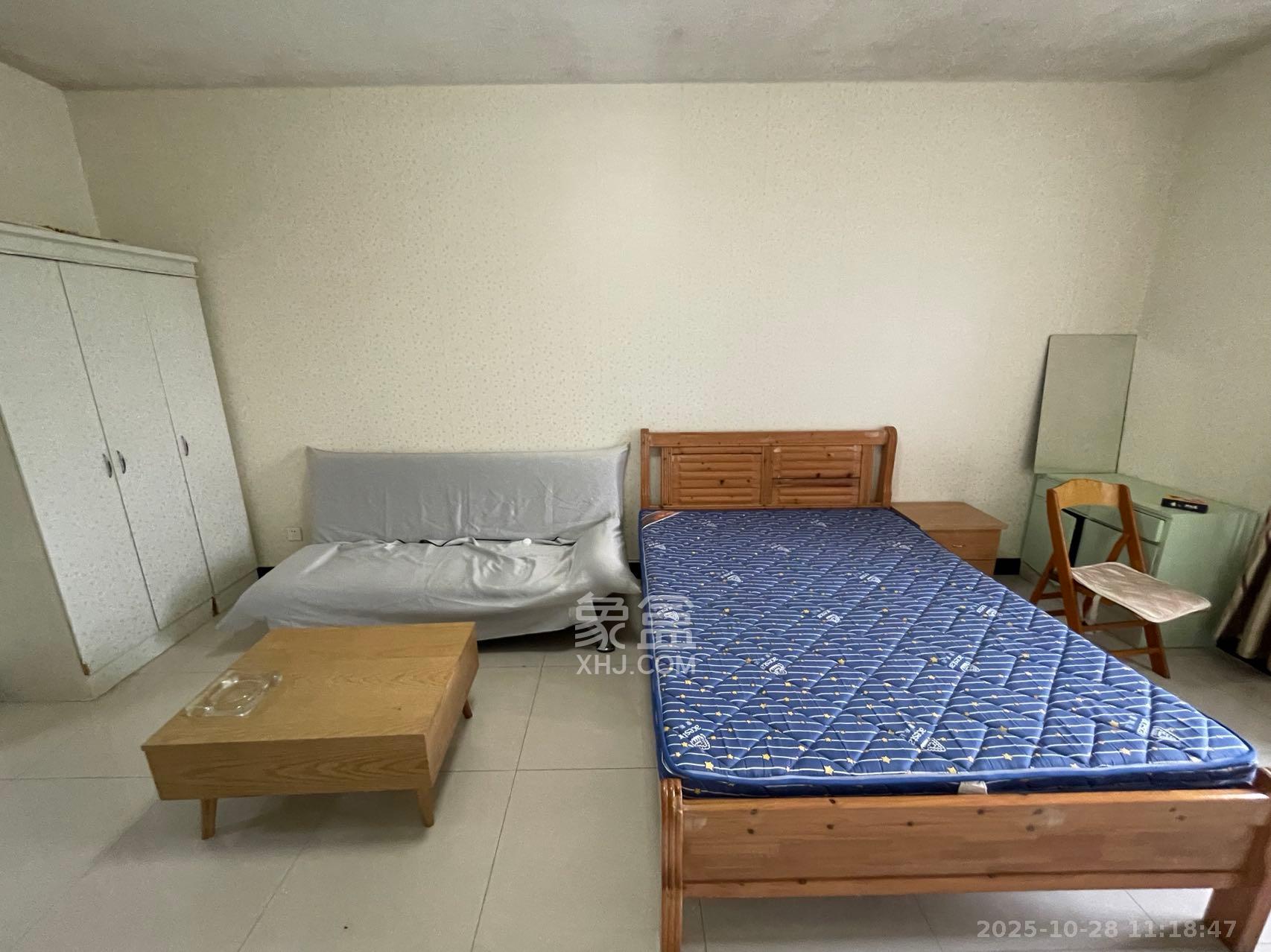 湘府东苑  1室1厅1卫    1000.0元/月 湘府东苑  1室1厅1卫    1000.0元/月室内图