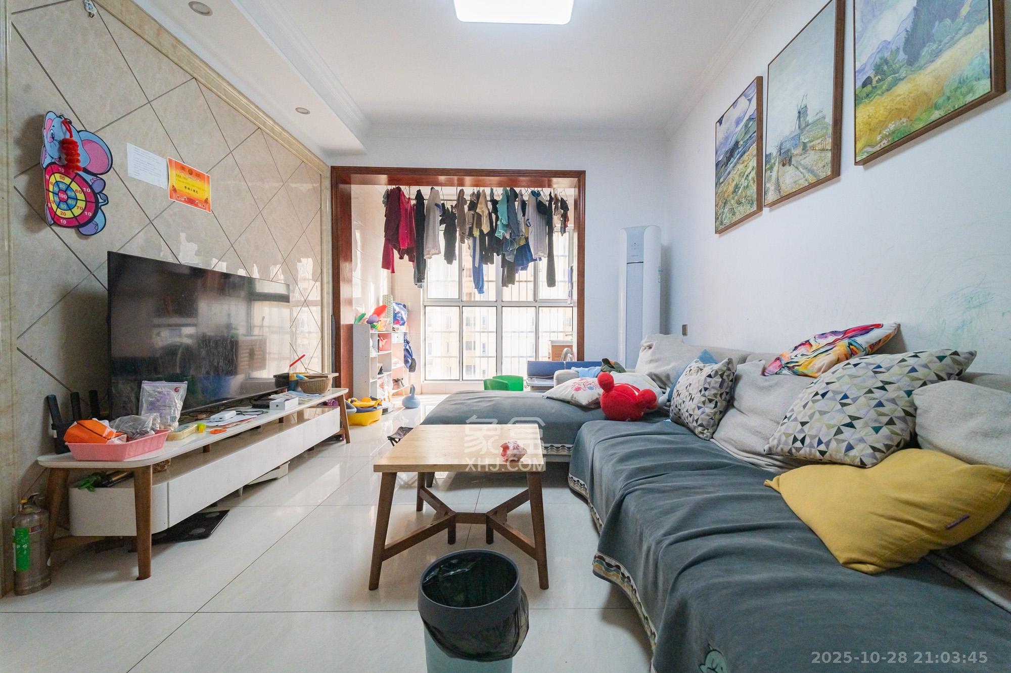 MOMA当代广场  3室2厅1卫    55.8万