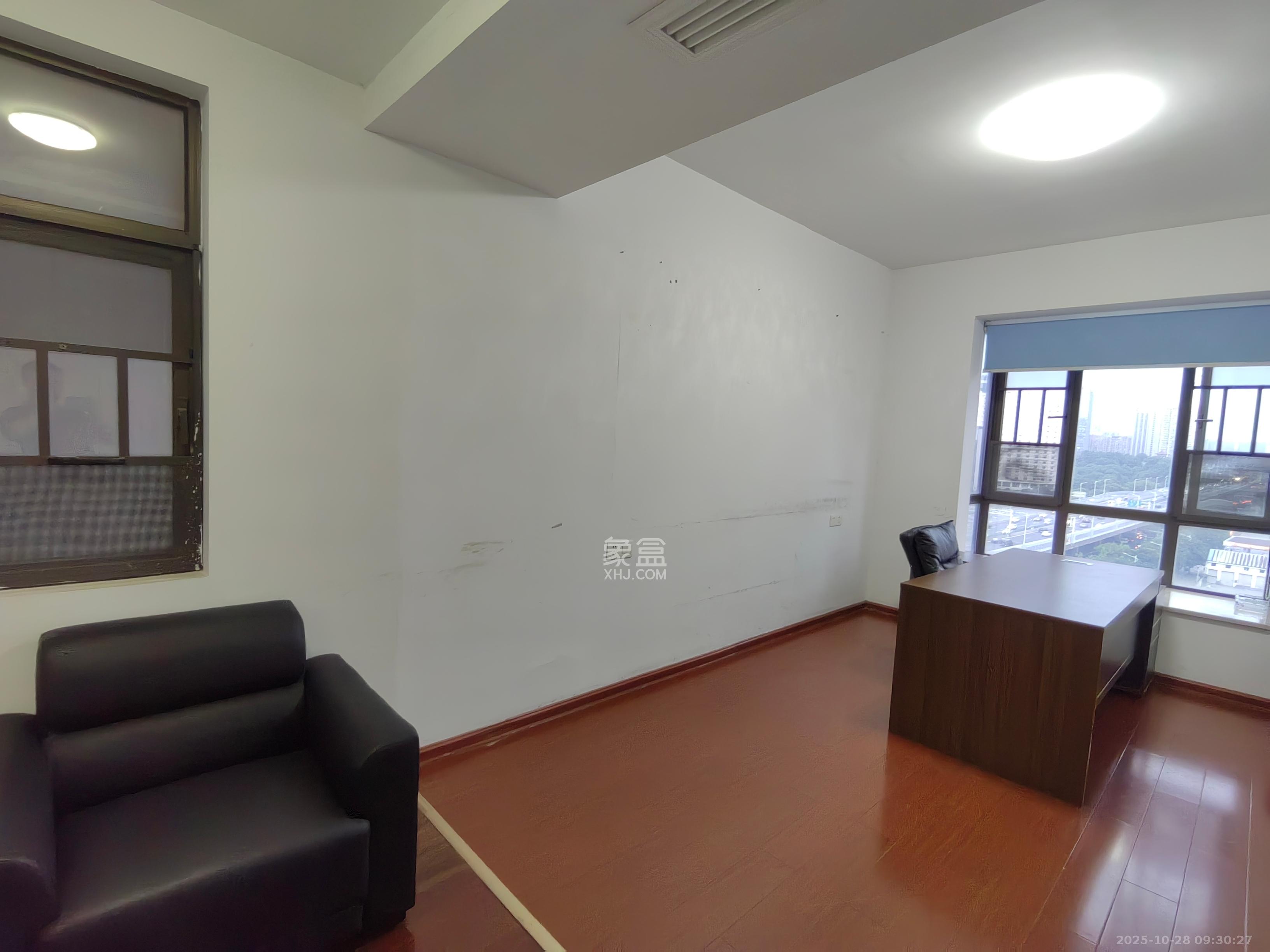 华晨国际公馆 2室2厅1卫 3000.0元/月 华晨国际公馆 2室2厅1卫 3000.0元/月室内图