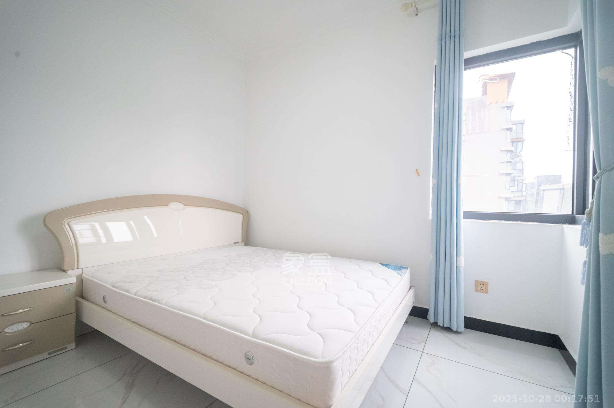 恒基凯旋门三期  3室2厅1卫    78.9万卧室