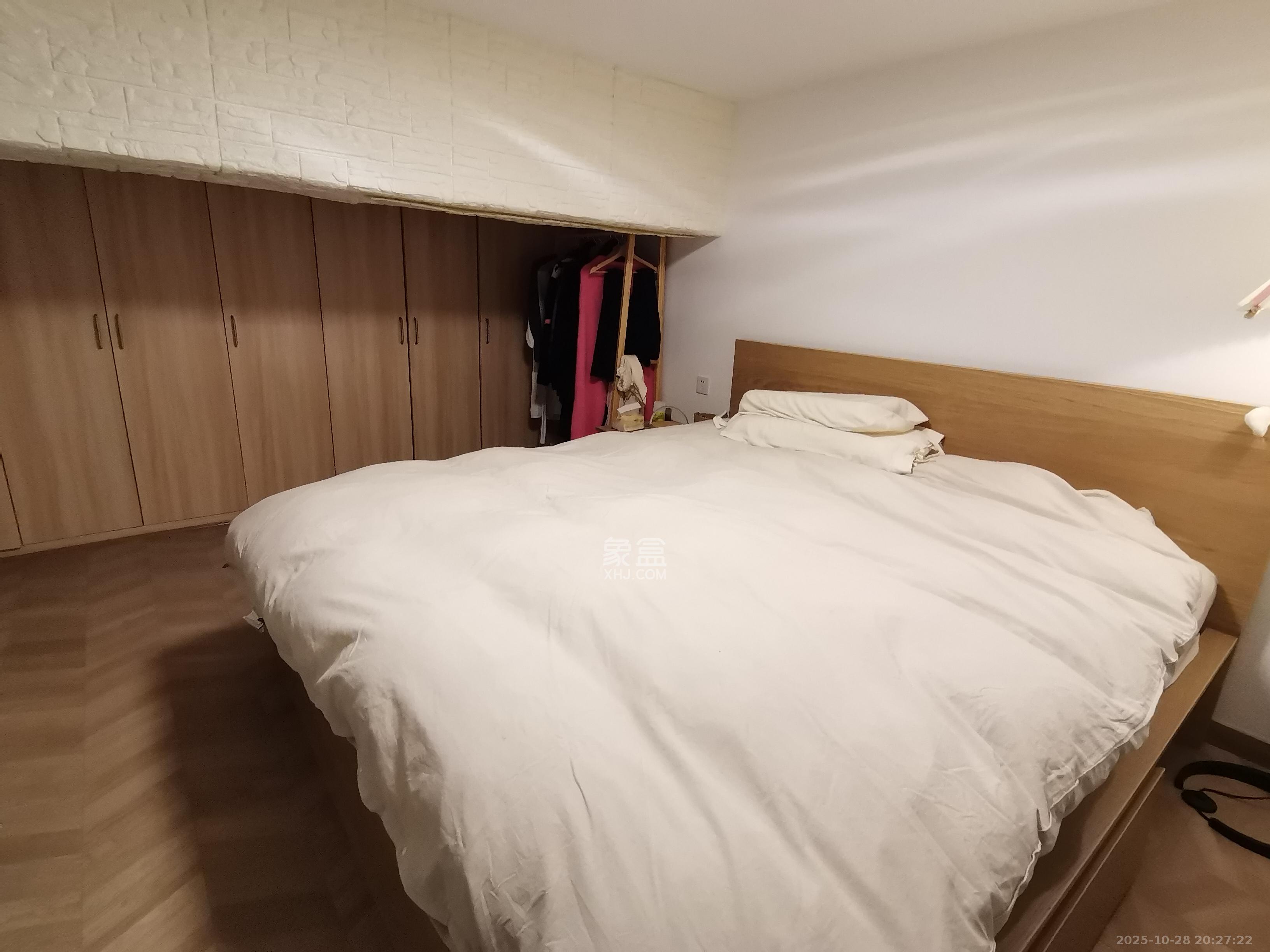 润和滨江府  1室1厅1卫    2000.0元/月室内图