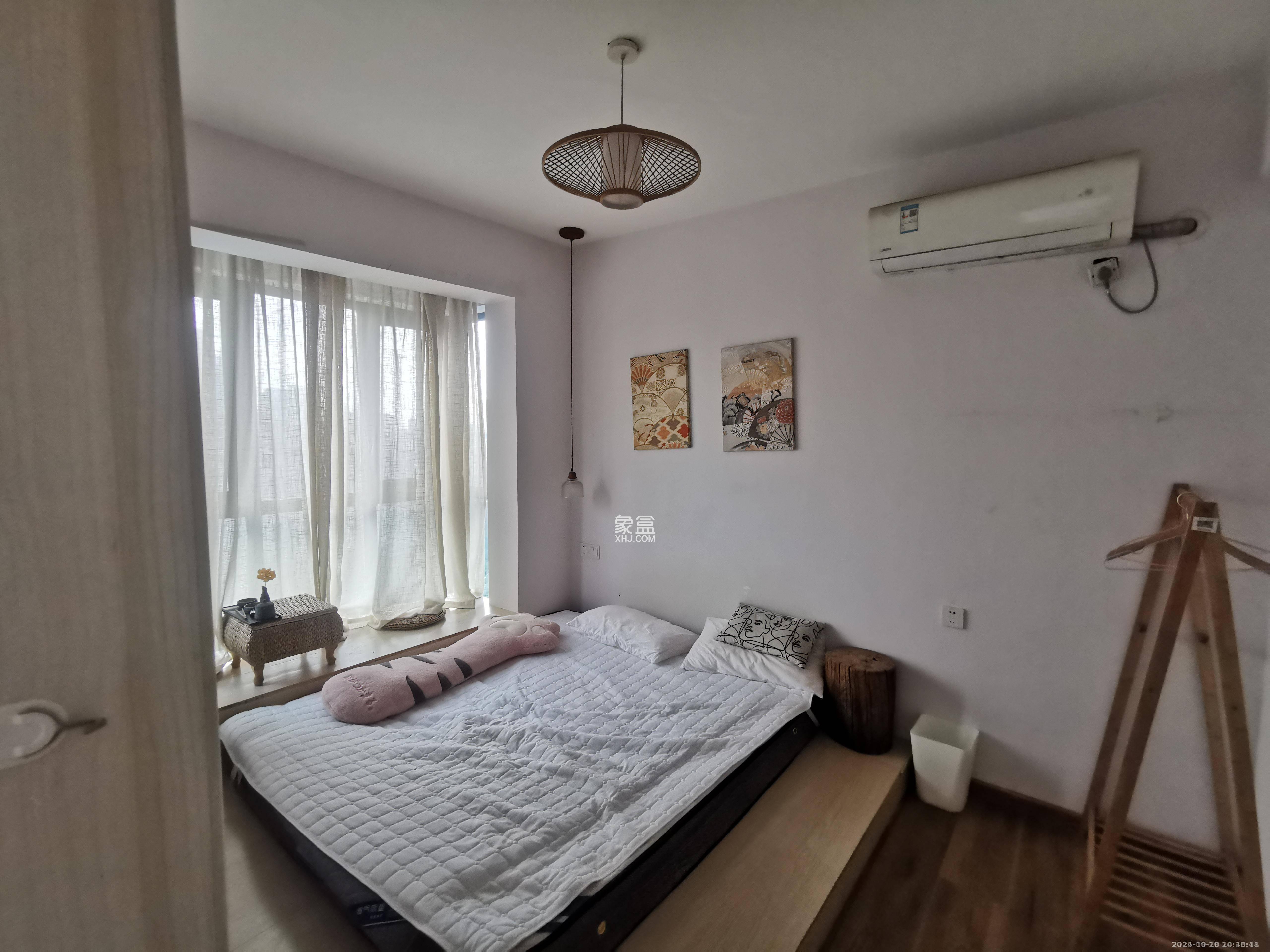 中天广场  1室1厅1卫    2000.0元/月 中天广场  1室1厅1卫    2000.0元/月室内图