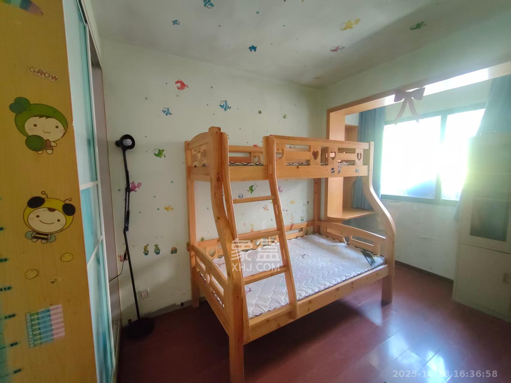 盛世康城  3室2厅1卫    1700.0元/月室内图