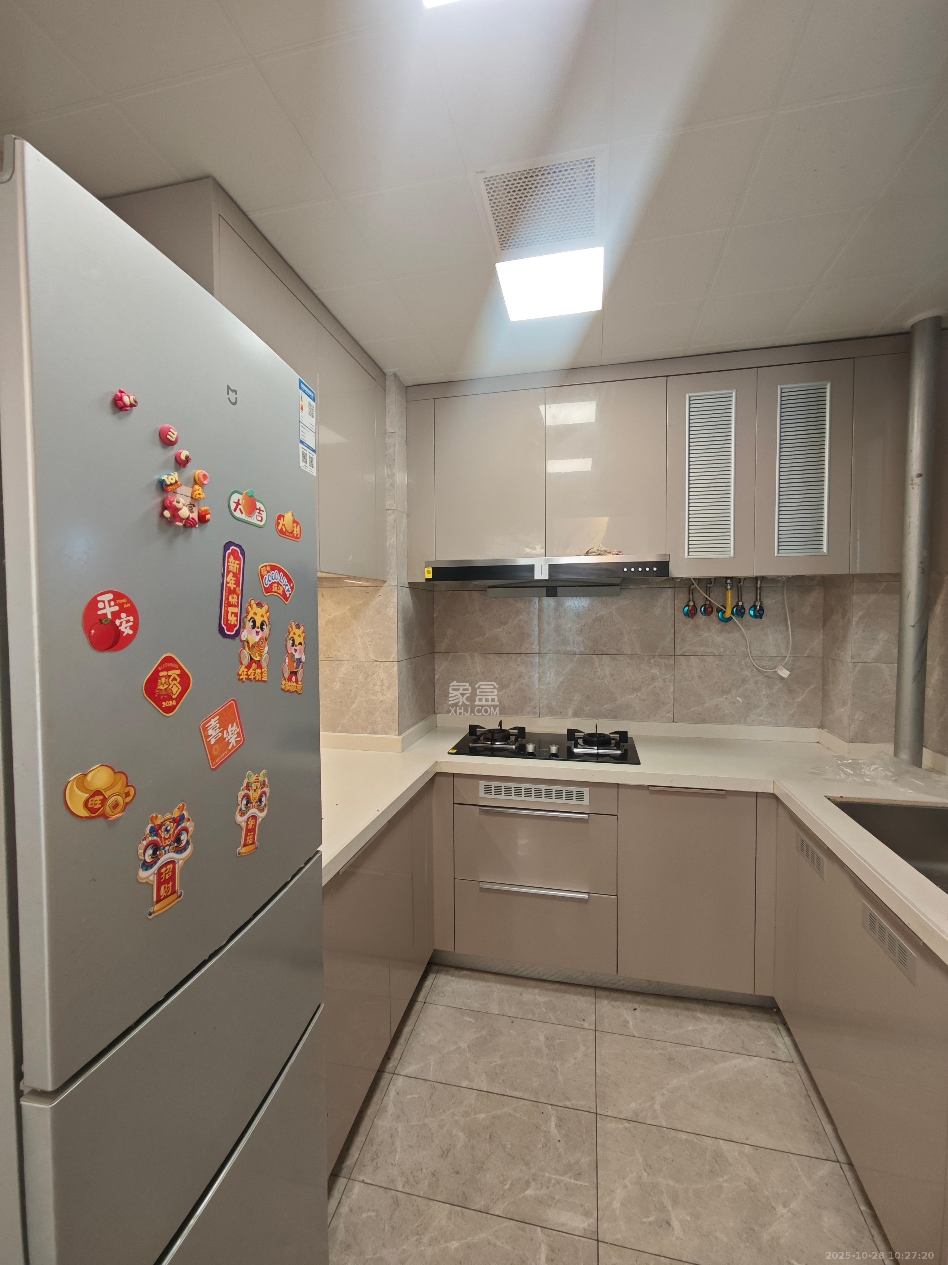 旭辉雨花郡  3室2厅2卫    3700.0元/月 旭辉雨花郡  3室2厅2卫    3700.0元/月室内图