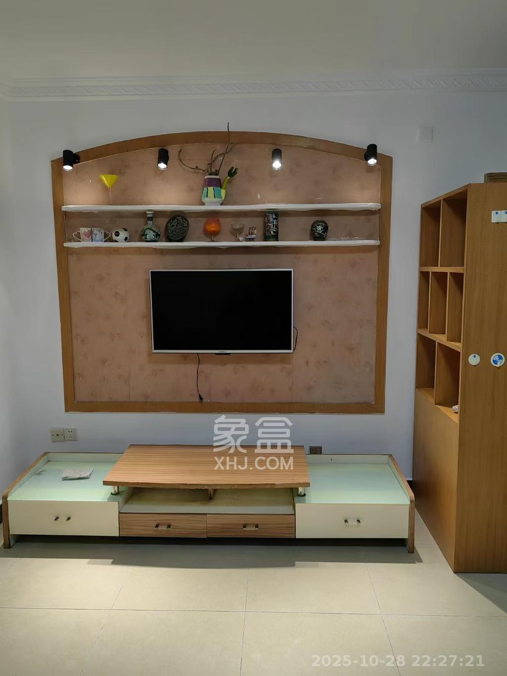 长沙师范教职工宿舍 2室2厅1卫 2100.0元/月 长沙师范教职工宿舍 2室2厅1卫 2100.0元/月室内图