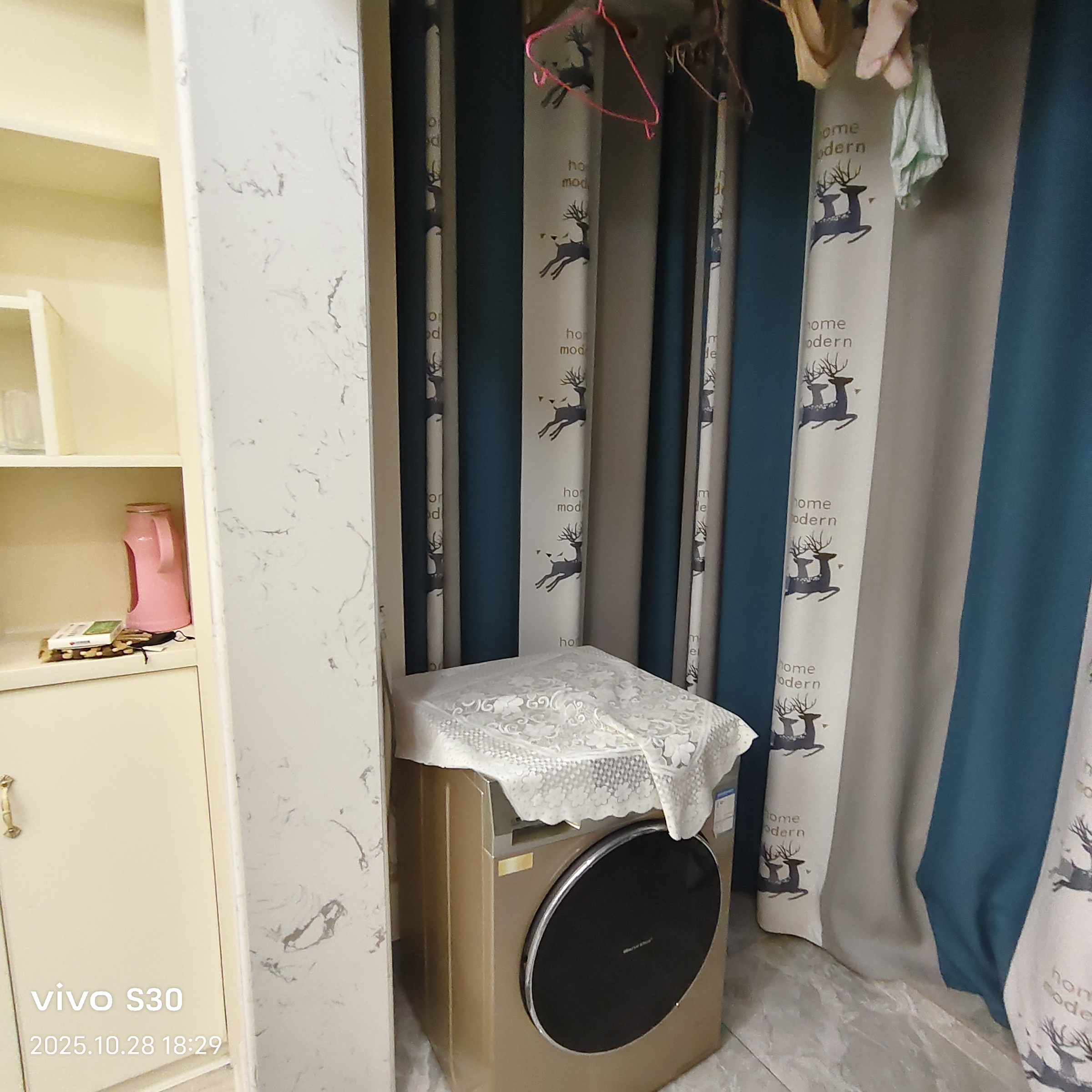 幸福香颂 4室2厅2卫 2500.0元/月 幸福香颂 4室2厅2卫 2500.0元/月室内图