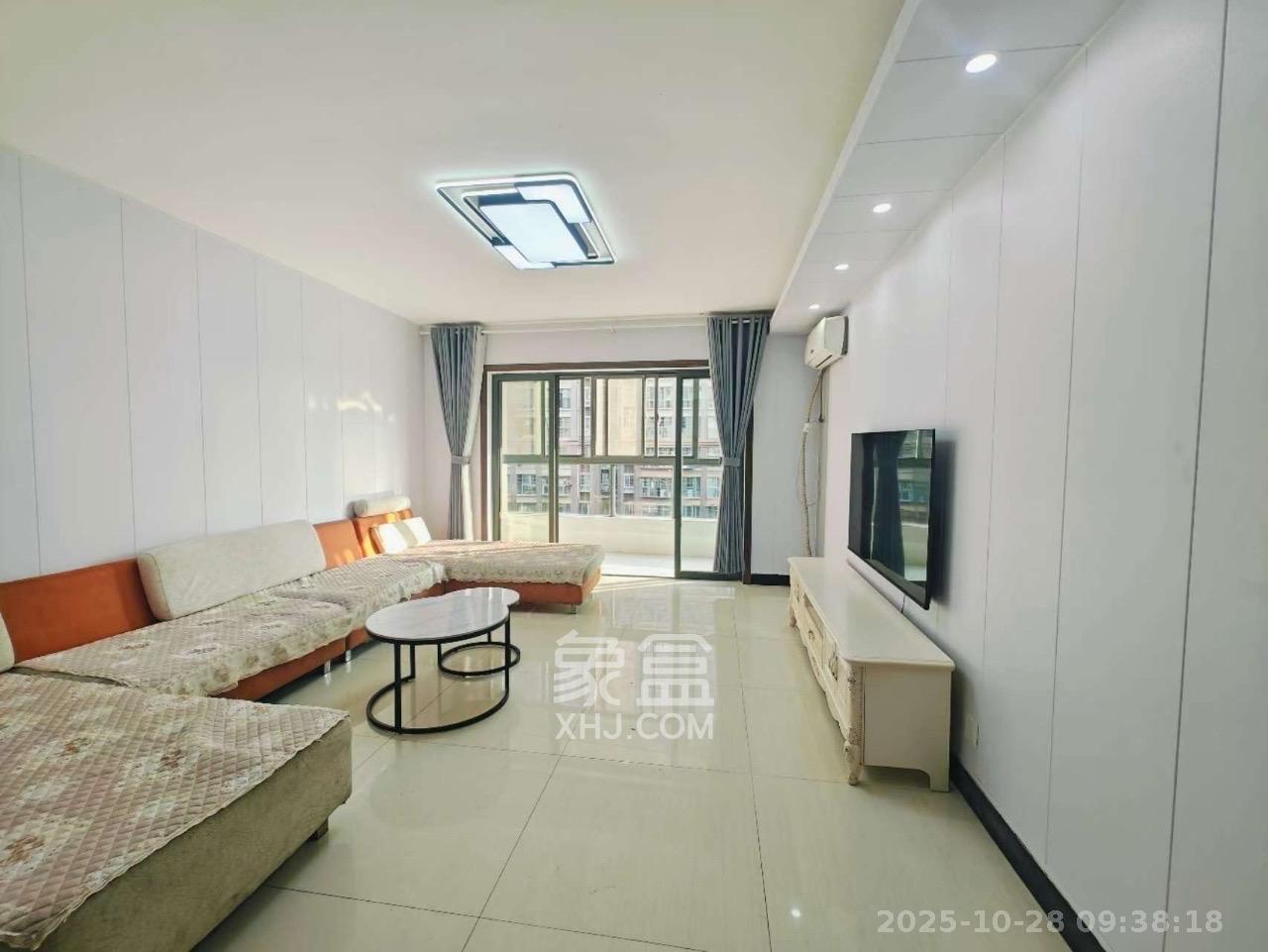 西子花苑  1室2厅2卫    2800.0元/月室内图