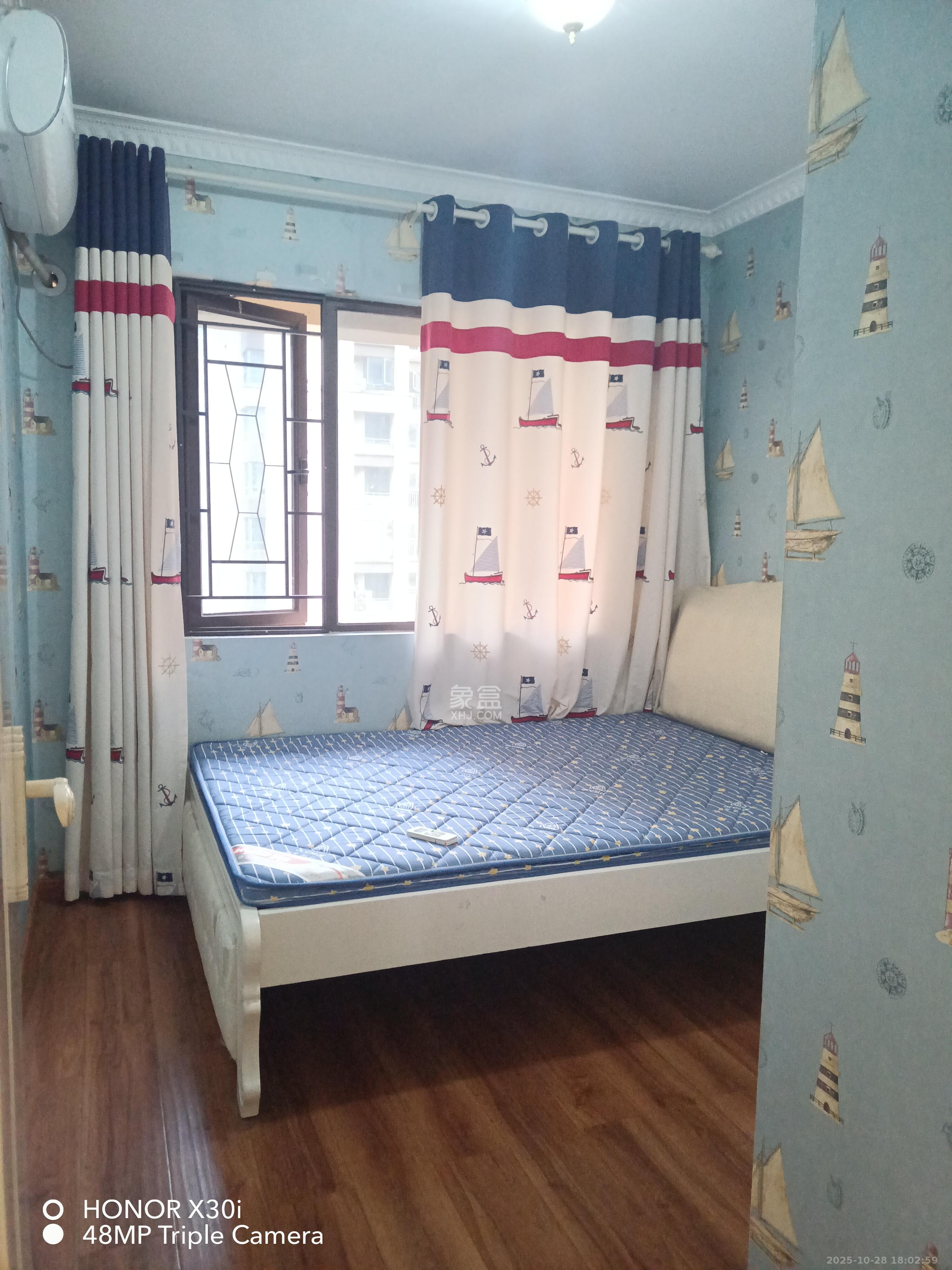 南山雍江汇（滨江国际新城）  4室2厅2卫    3980.0元/月室内图