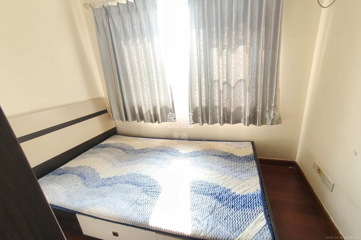 恒大御景半岛锦绣苑  1室0厅0卫    2500.0元/月 恒大御景半岛锦绣苑  1室0厅0卫    2500.0元/月室内图