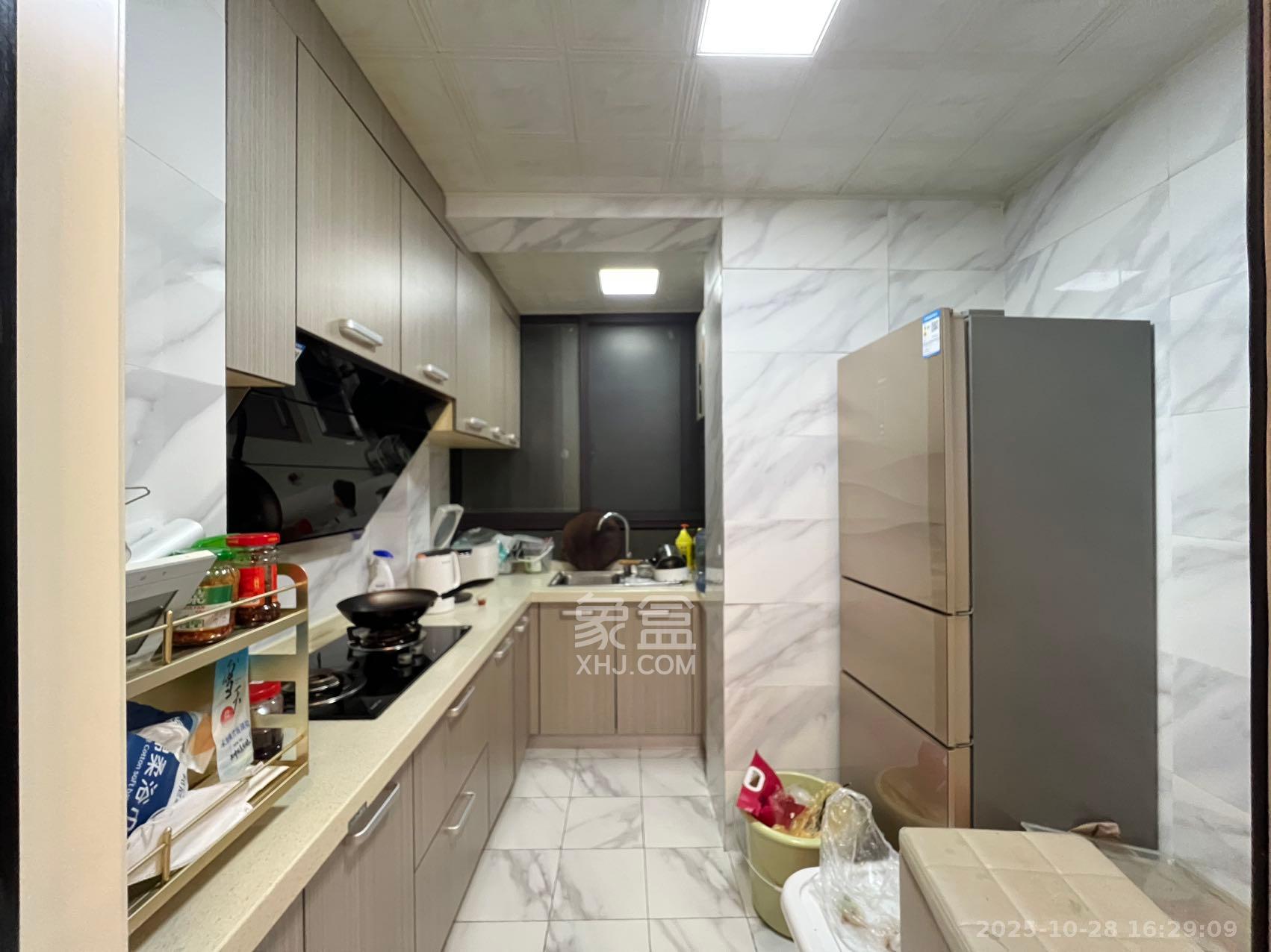 协信星澜汇  2室2厅1卫    2700.0元/月室内图