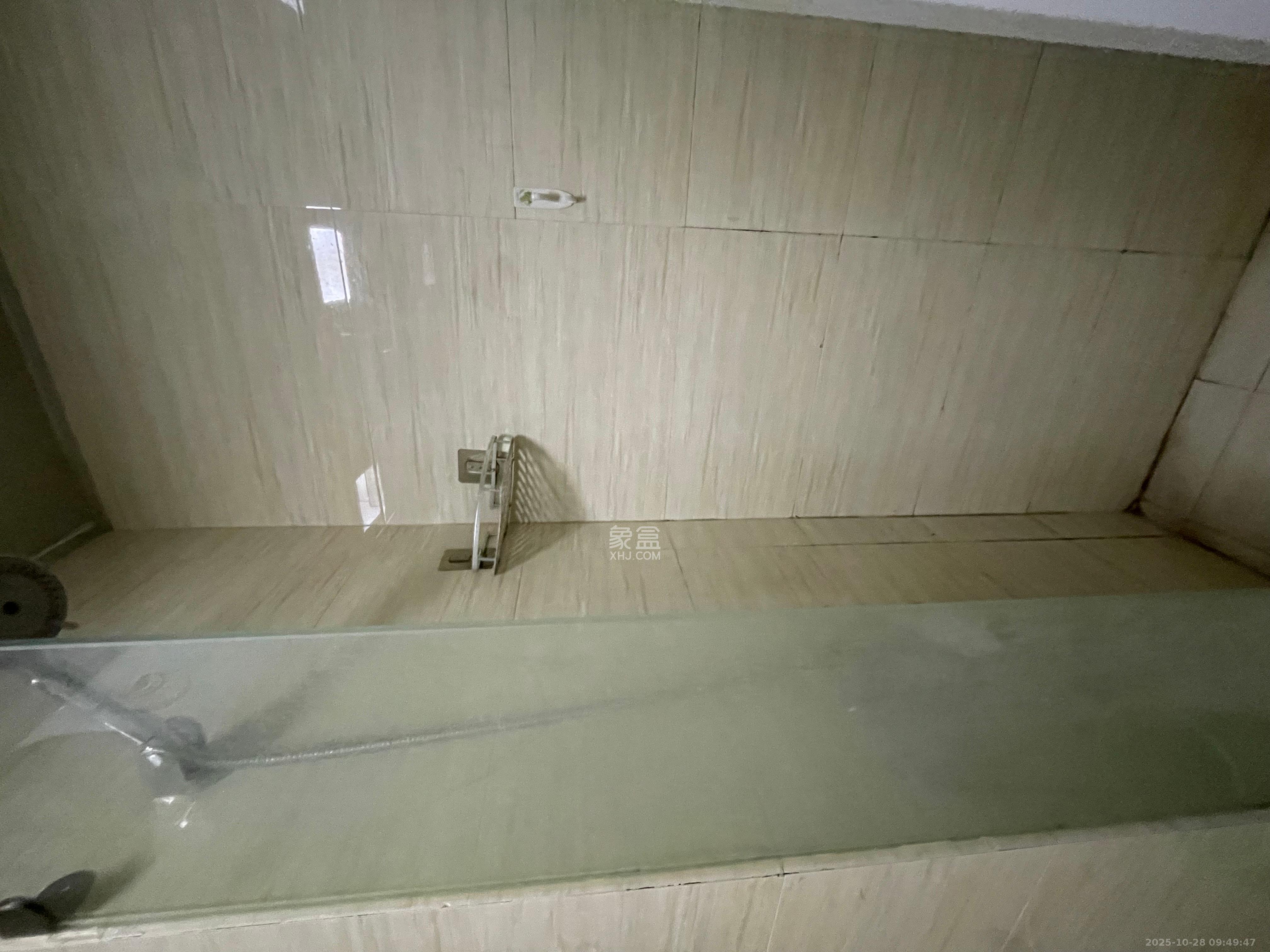 中建木莲工社  1室1厅1卫    1000.0元/月室内图