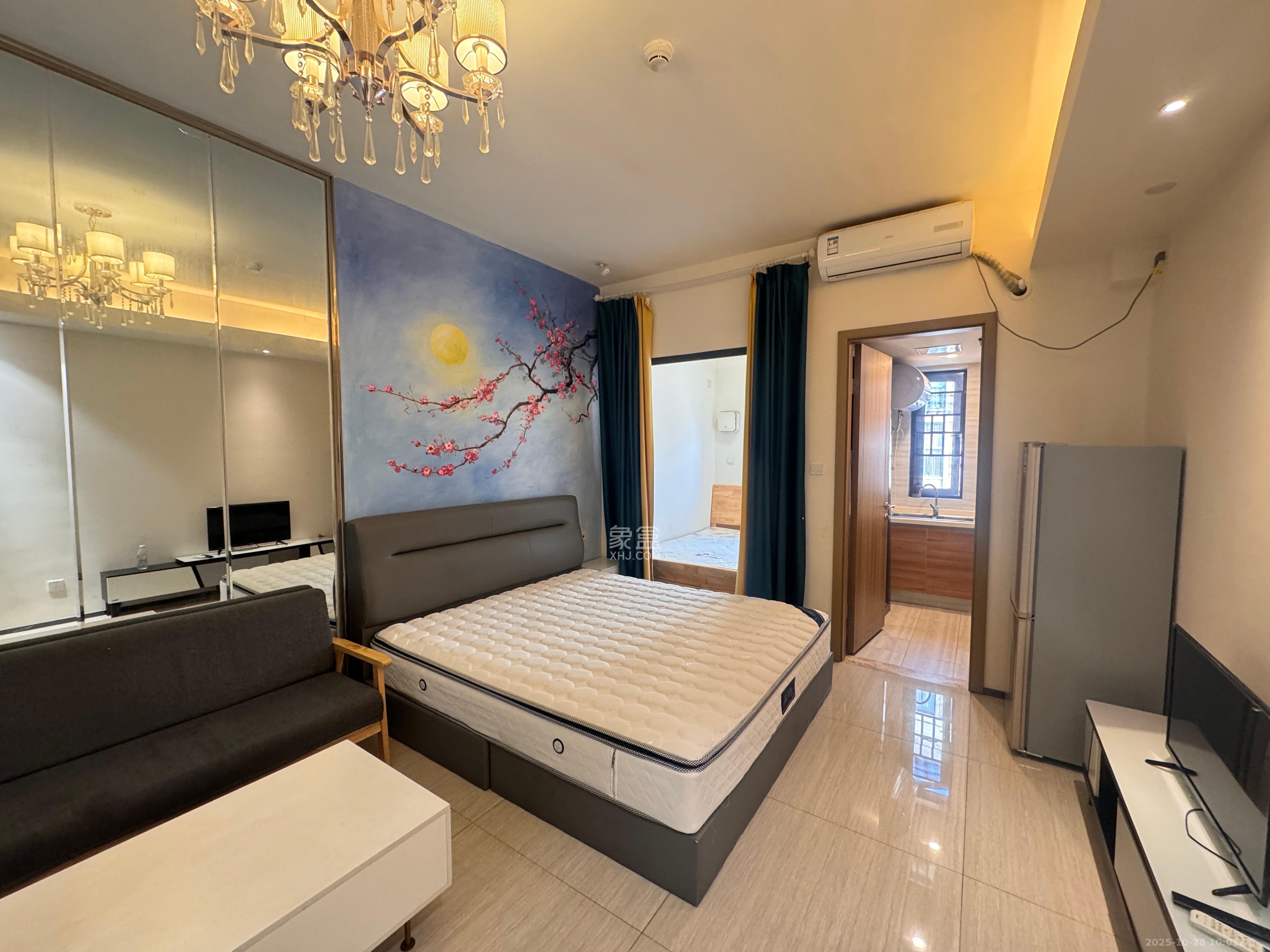 恒大上林苑  1室1厅1卫    1300.0元/月 恒大上林苑  1室1厅1卫    1300.0元/月室内图1