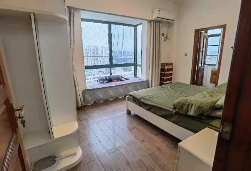 星华商厦  3室2厅2卫    3500.0元/月室内图