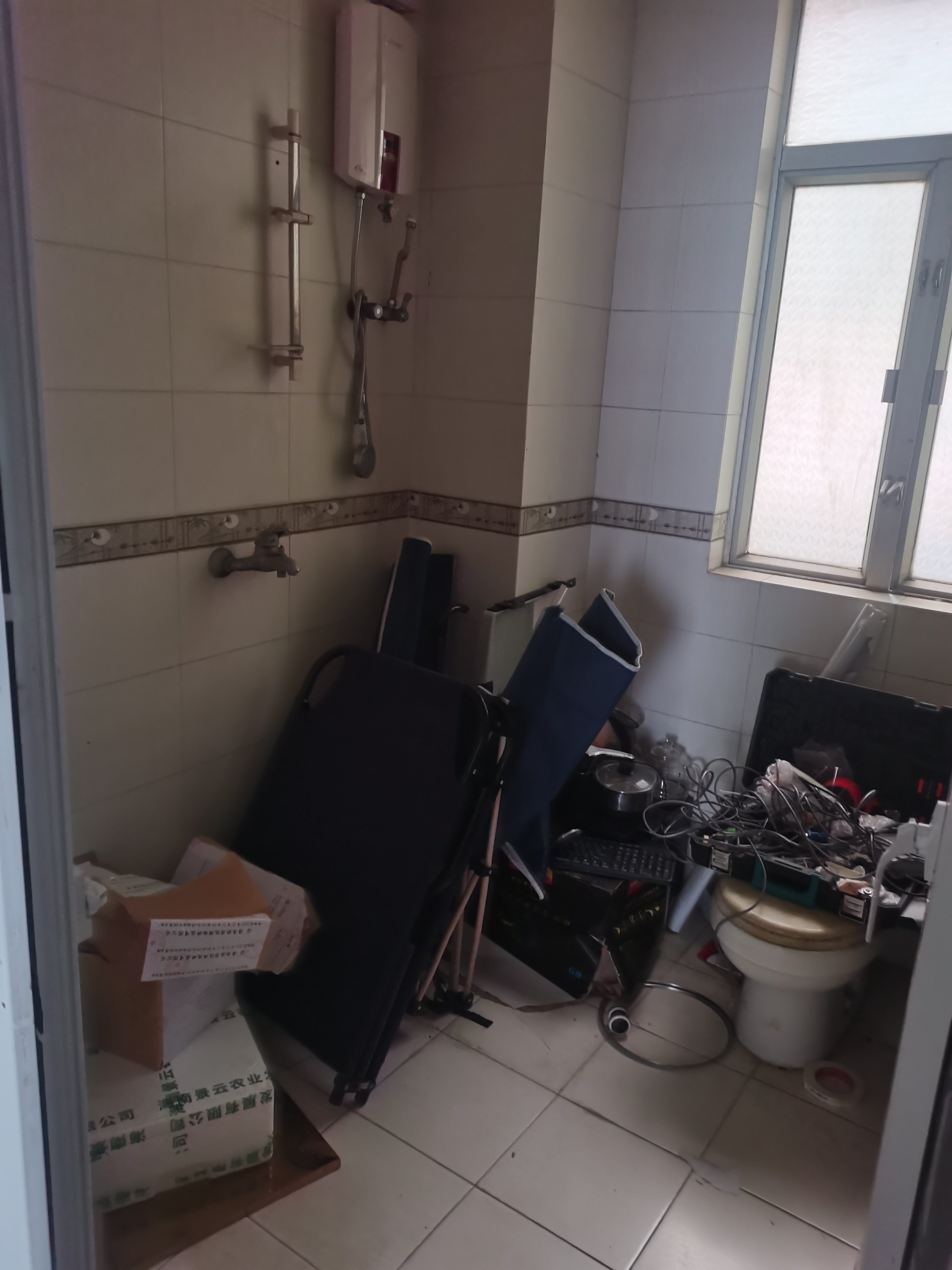 名门广场南区（一期）  3室2厅2卫    218.0万室内图