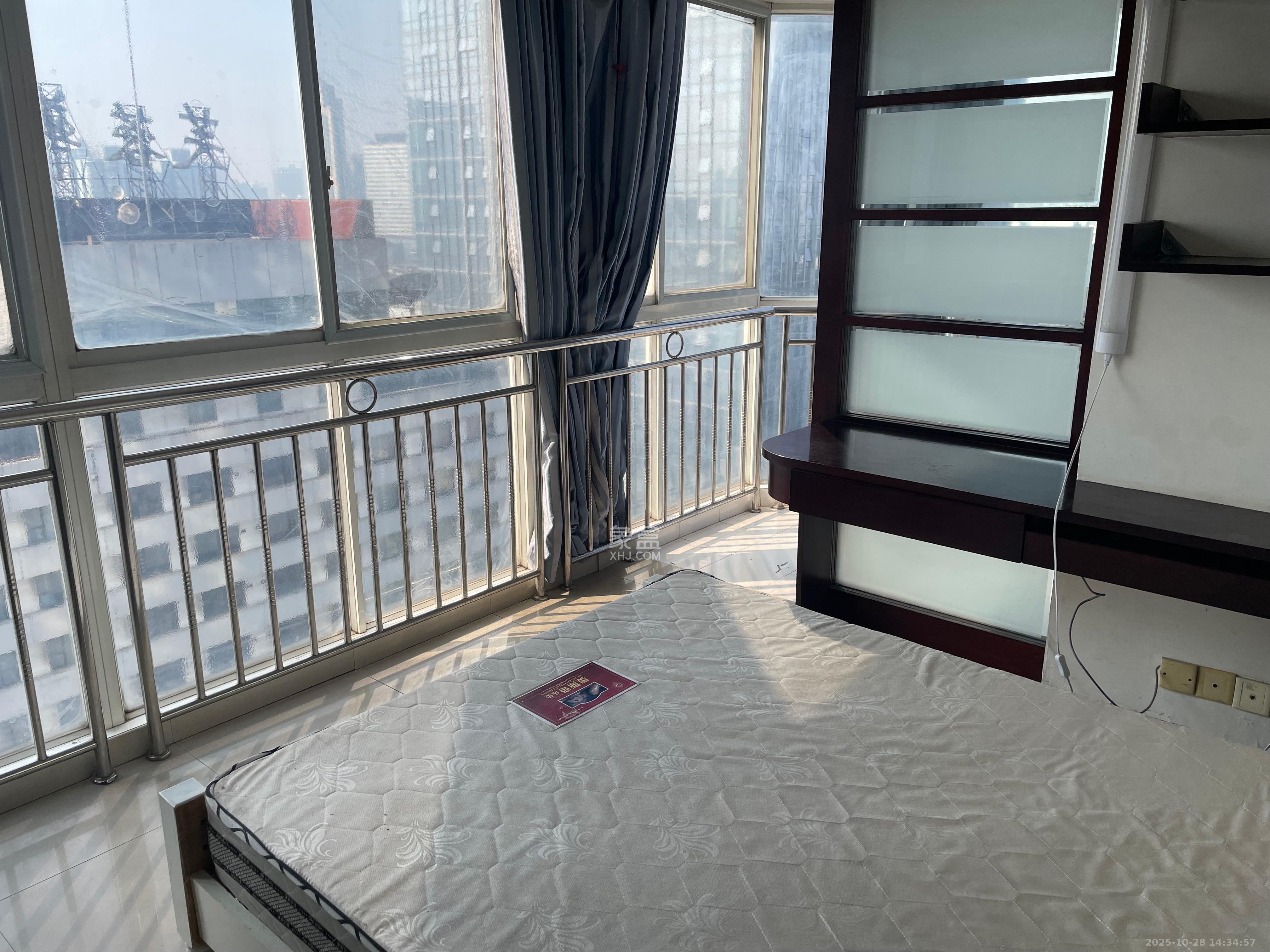 新楚天扶华庭 2室2厅1卫 2400.0元/月 新楚天扶华庭 2室2厅1卫 2400.0元/月室内图