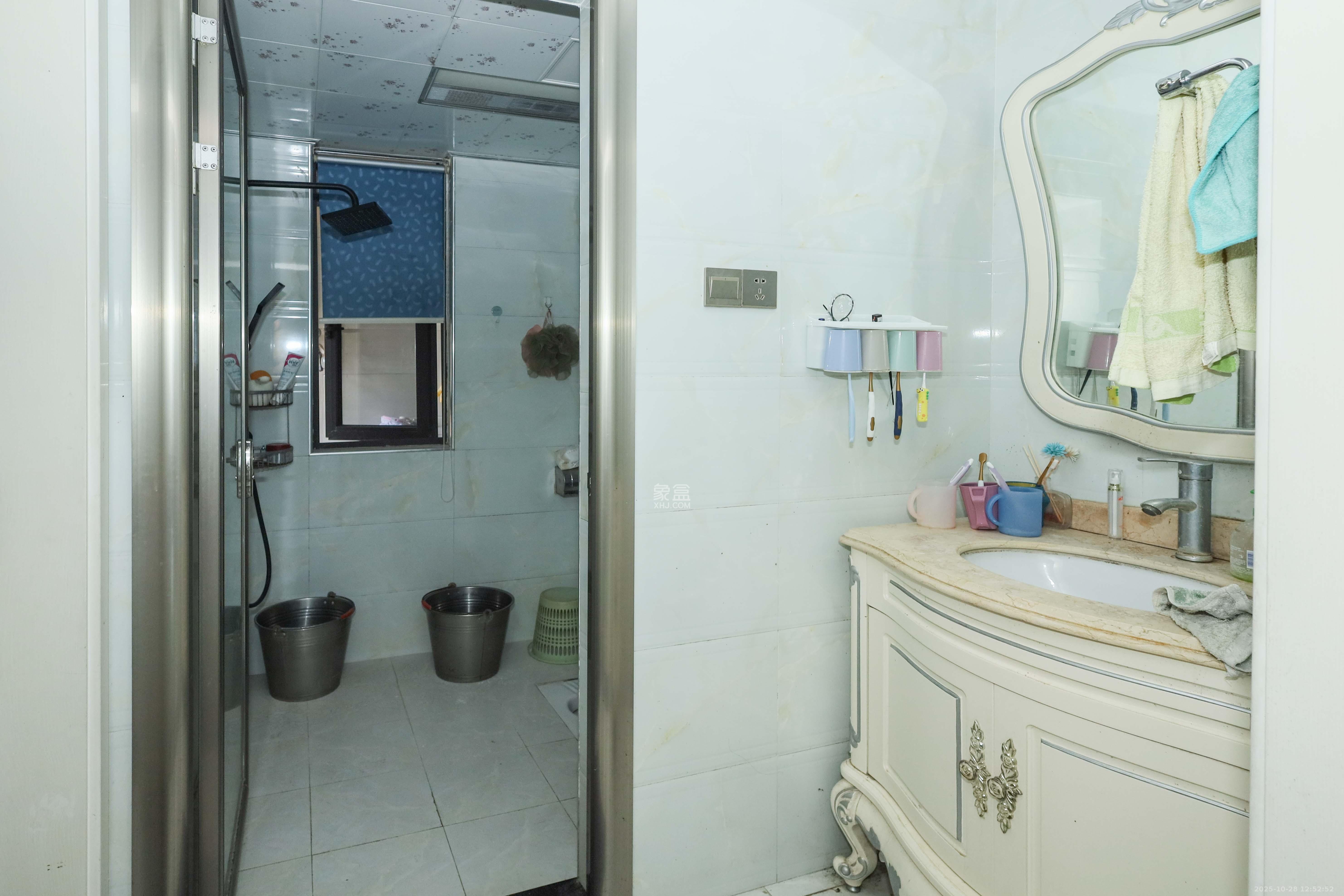 保利麓谷林语F区  3室2厅1卫    106.0万 保利麓谷林语F区  3室2厅1卫    106.0万卫生间