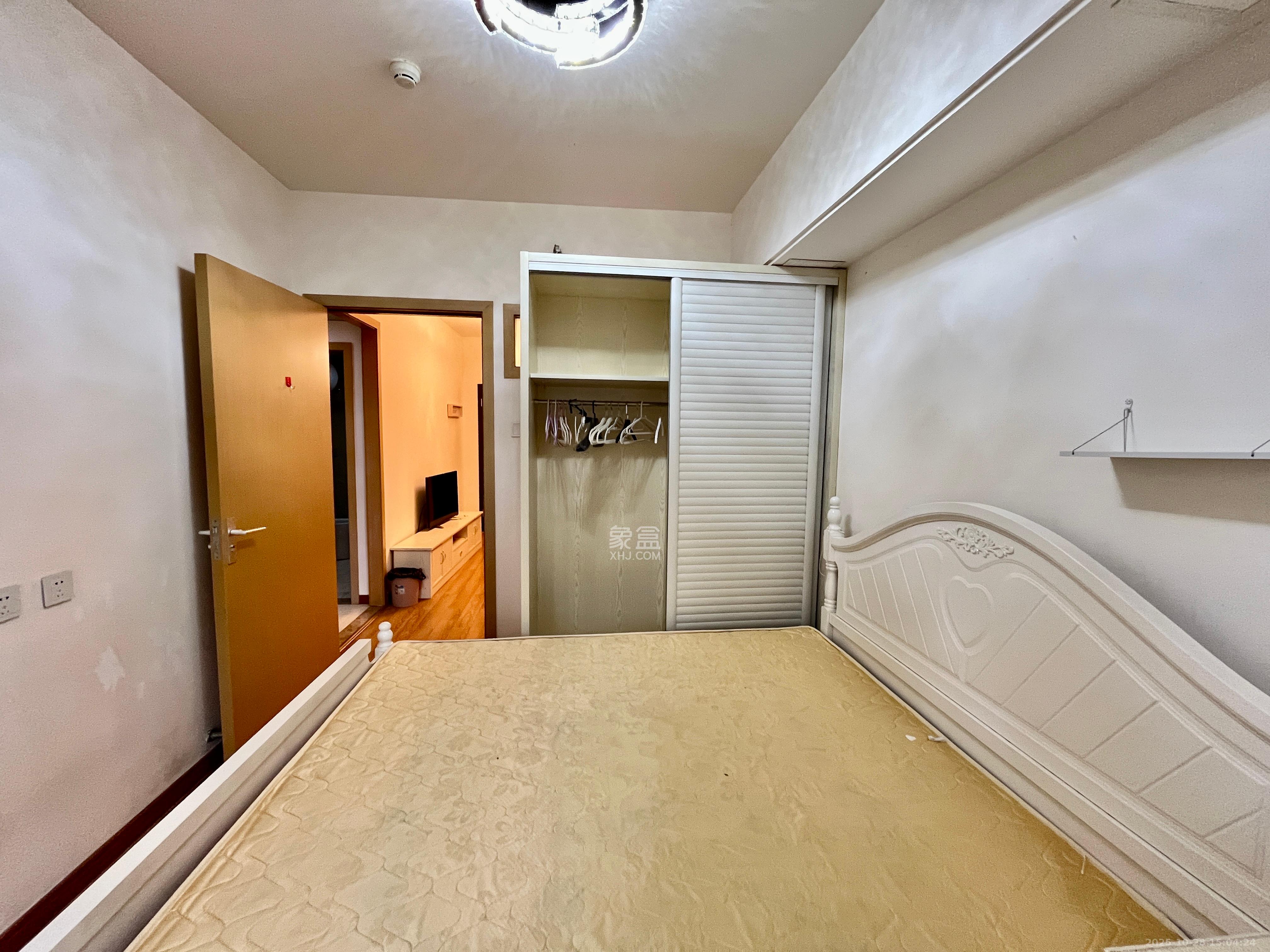 北辰三角洲E3区  1室1厅1卫    2500.0元/月室内图