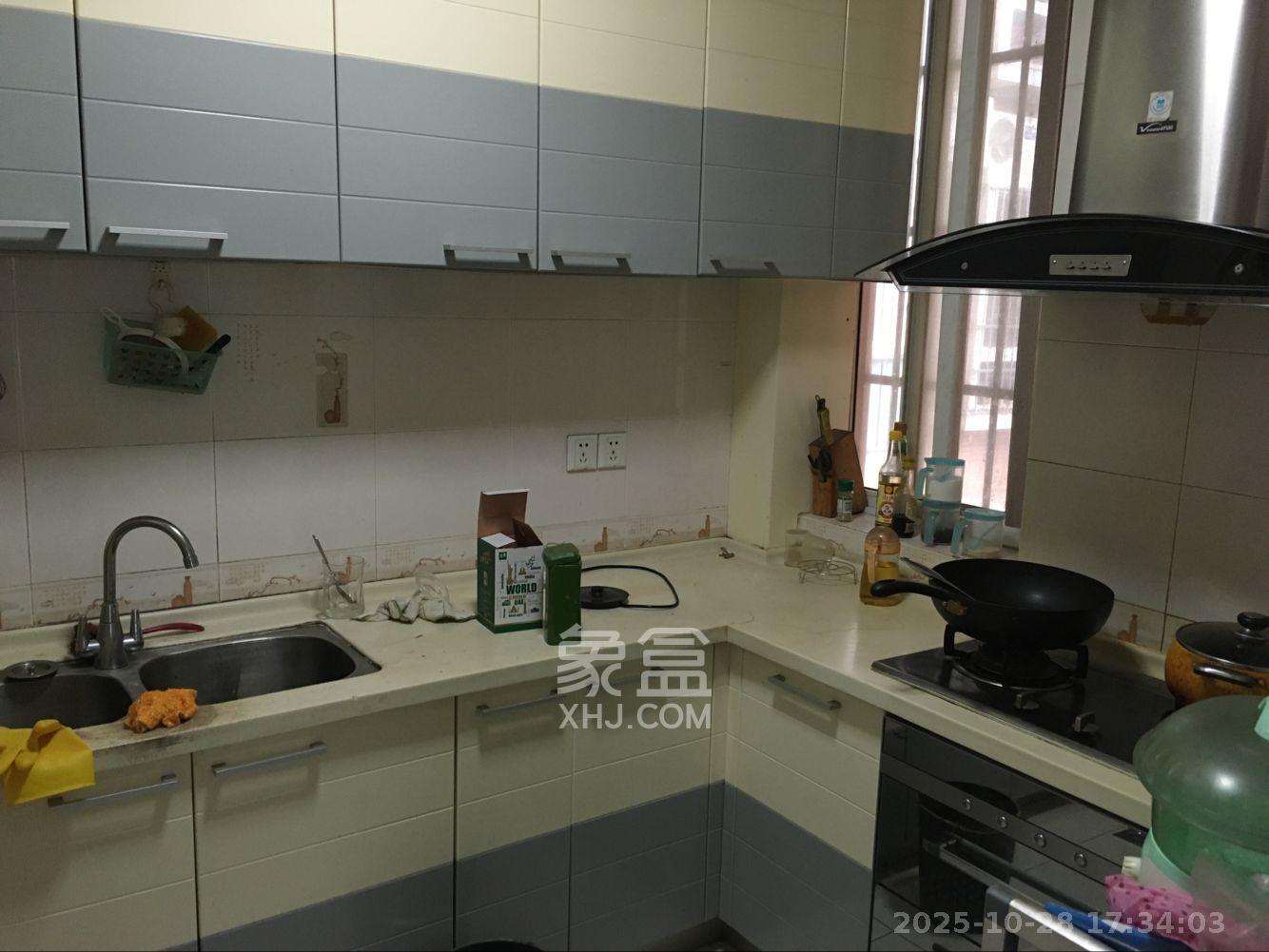 金信阳光在线  2室2厅1卫    1500.0元/月室内图