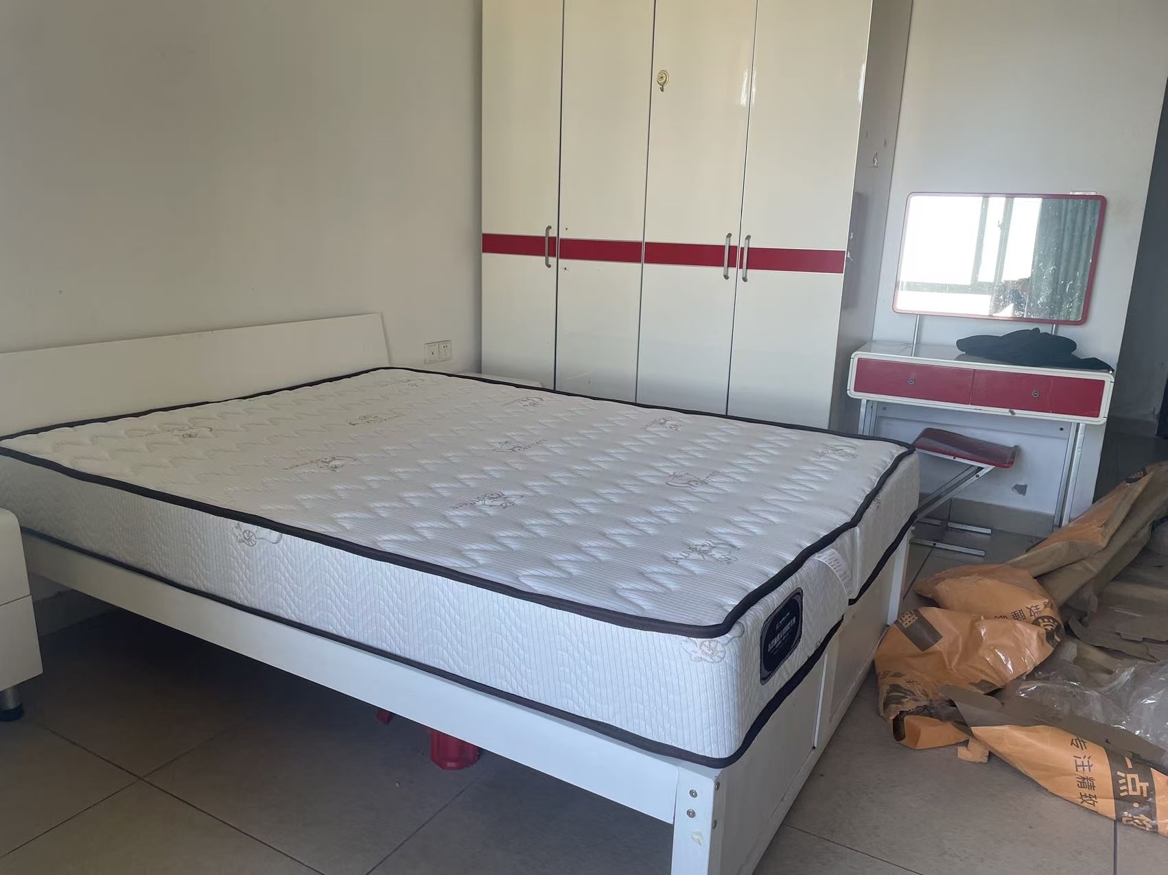 金水湾 1室0厅1卫 1200.0元/月 金水湾 1室0厅1卫 1200.0元/月室内图