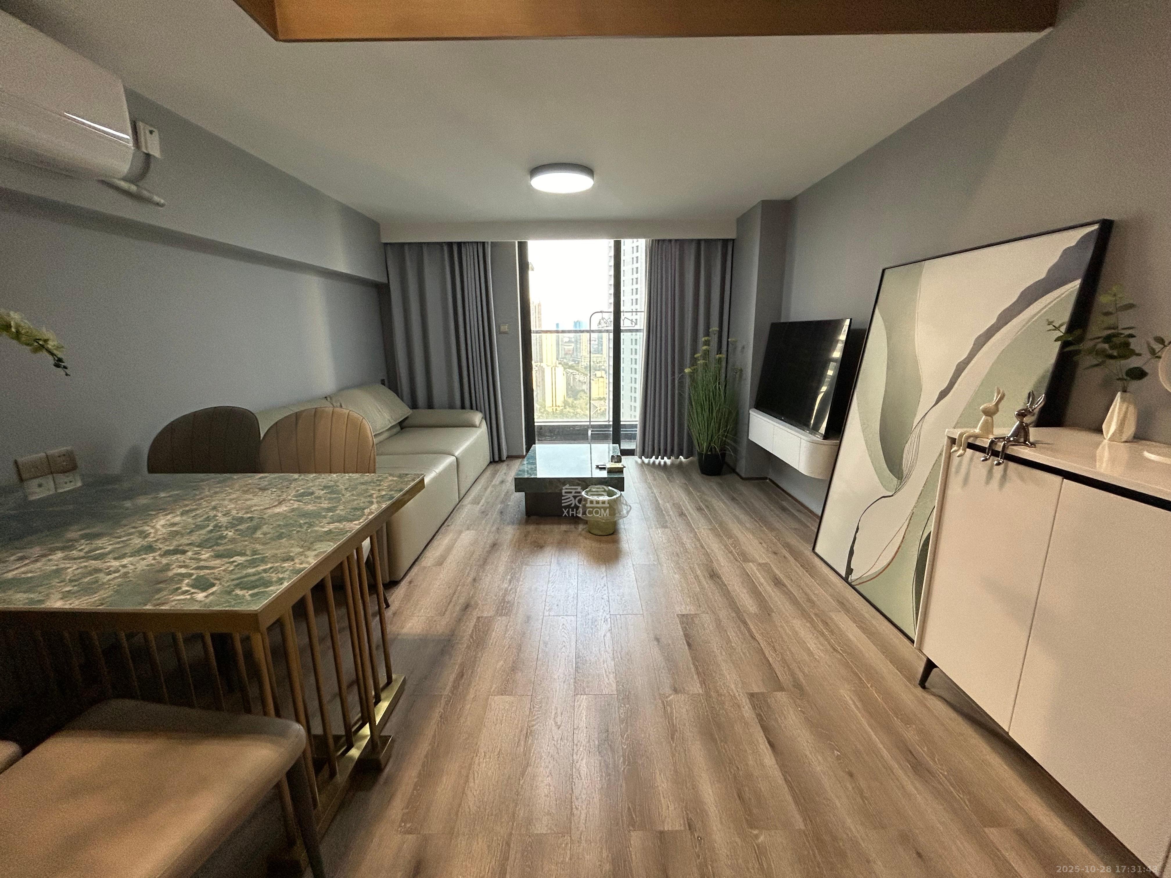 旺德府万象时代  2室1厅1卫    2500.0元/月