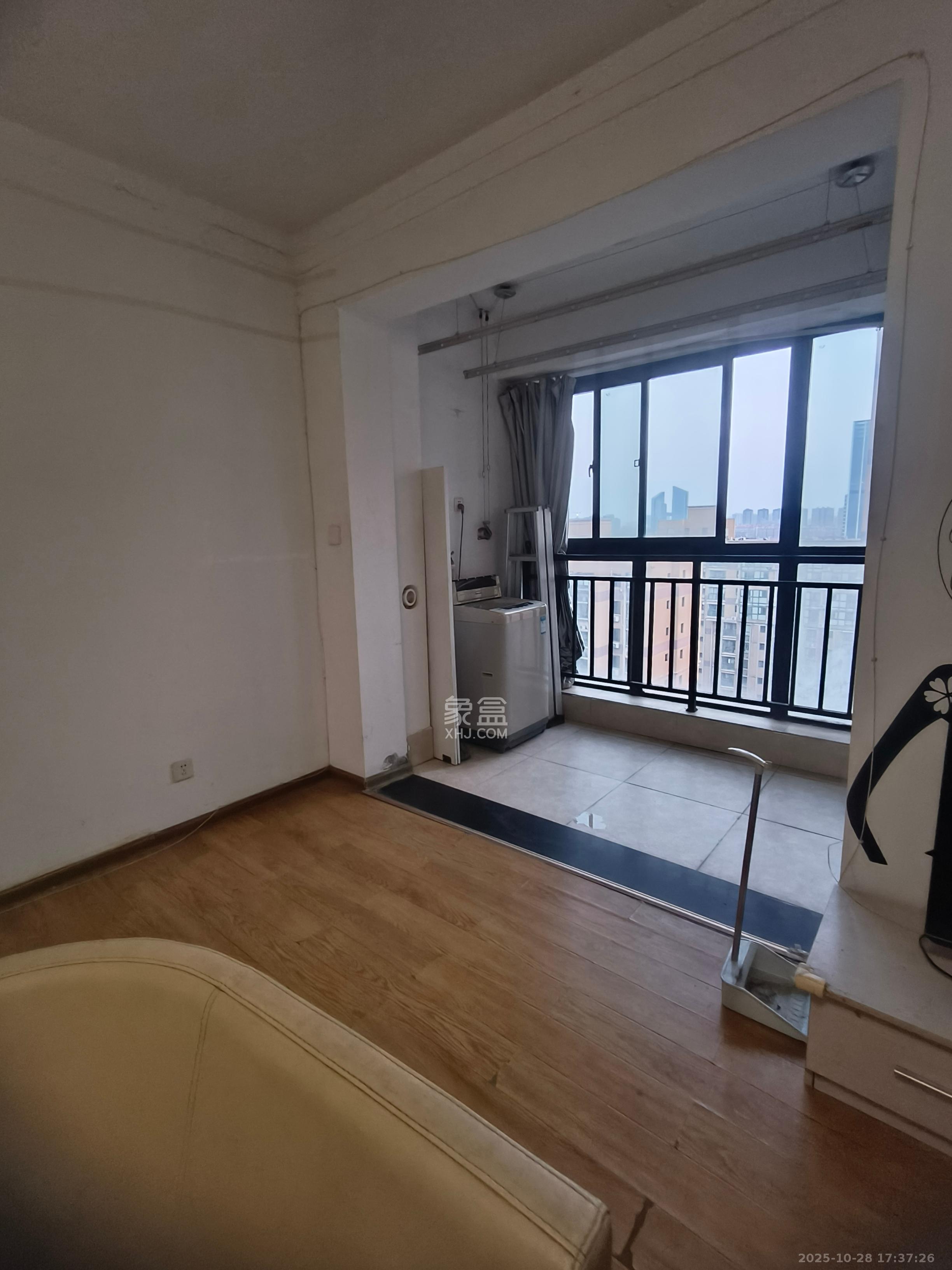 锦湘国际星城三期（锦绣苑）  2室1厅1卫    1900.0元/月室内图