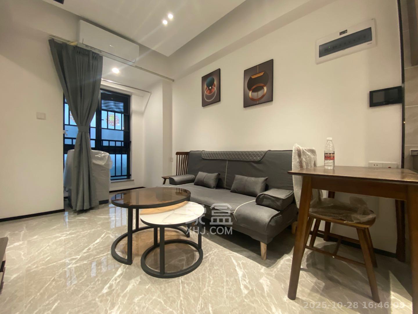 万科魅力之城  1室1厅1卫    2000.0元/月 万科魅力之城  1室1厅1卫    2000.0元/月室内图