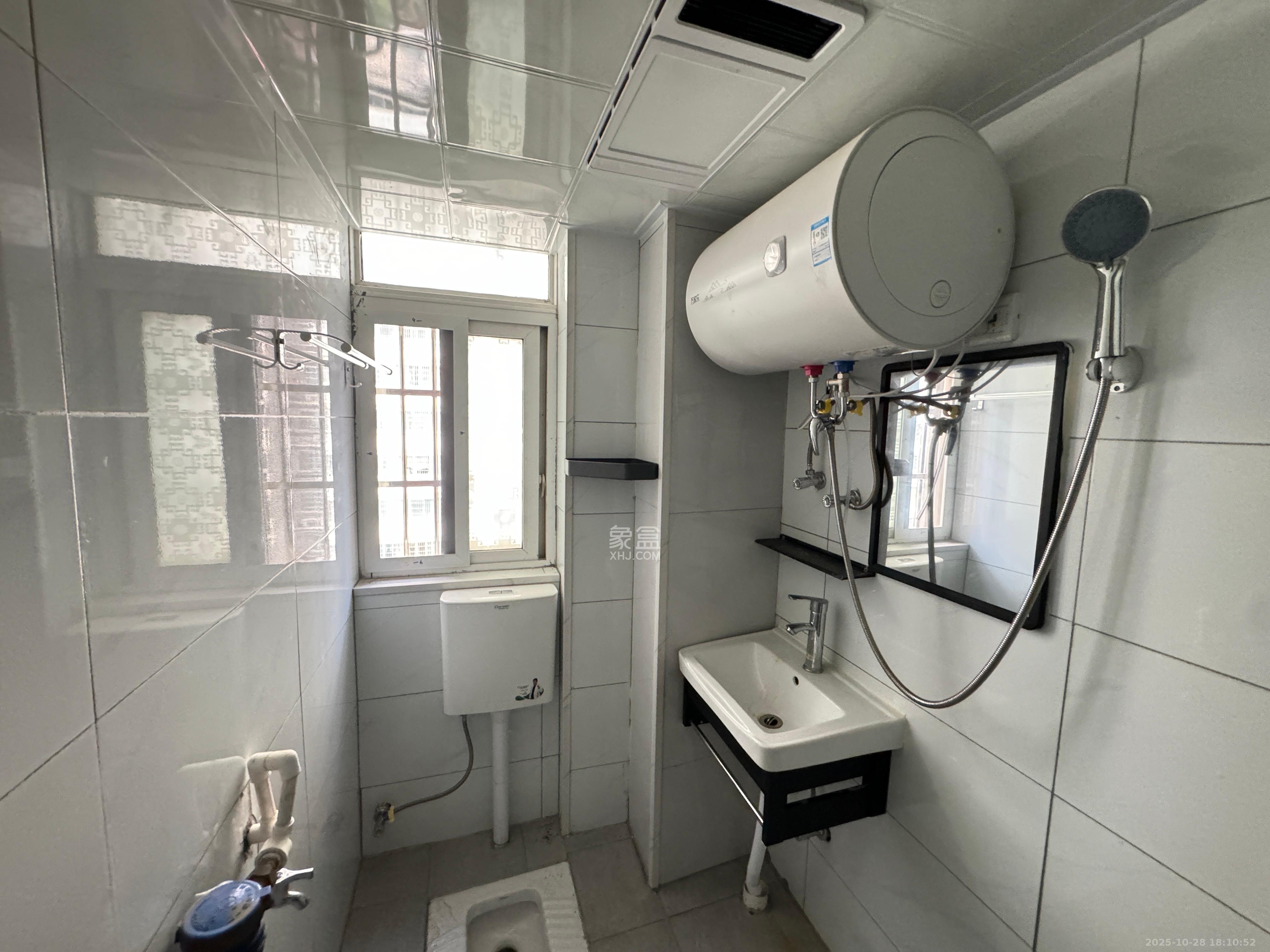 锦璨家园  1室1厅1卫    1000.0元/月室内图