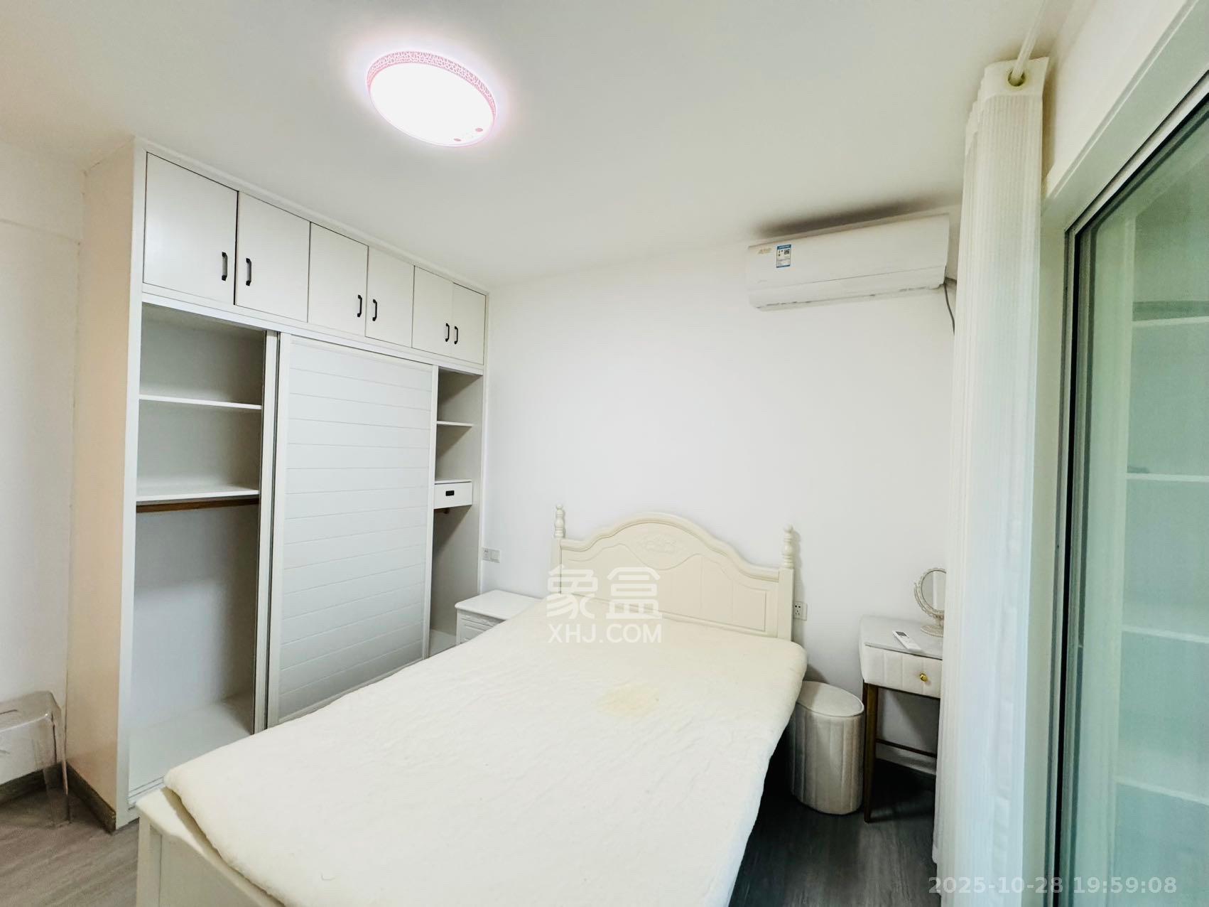 恒丰天湘华庭  1室1厅1卫    1800.0元/月室内图