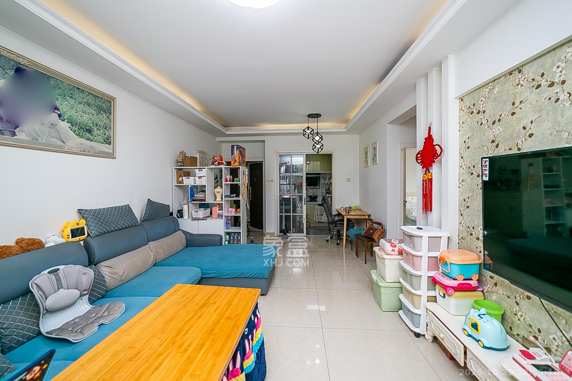 乾城（兴旺乾城）  2室2厅1卫    64.0万客厅