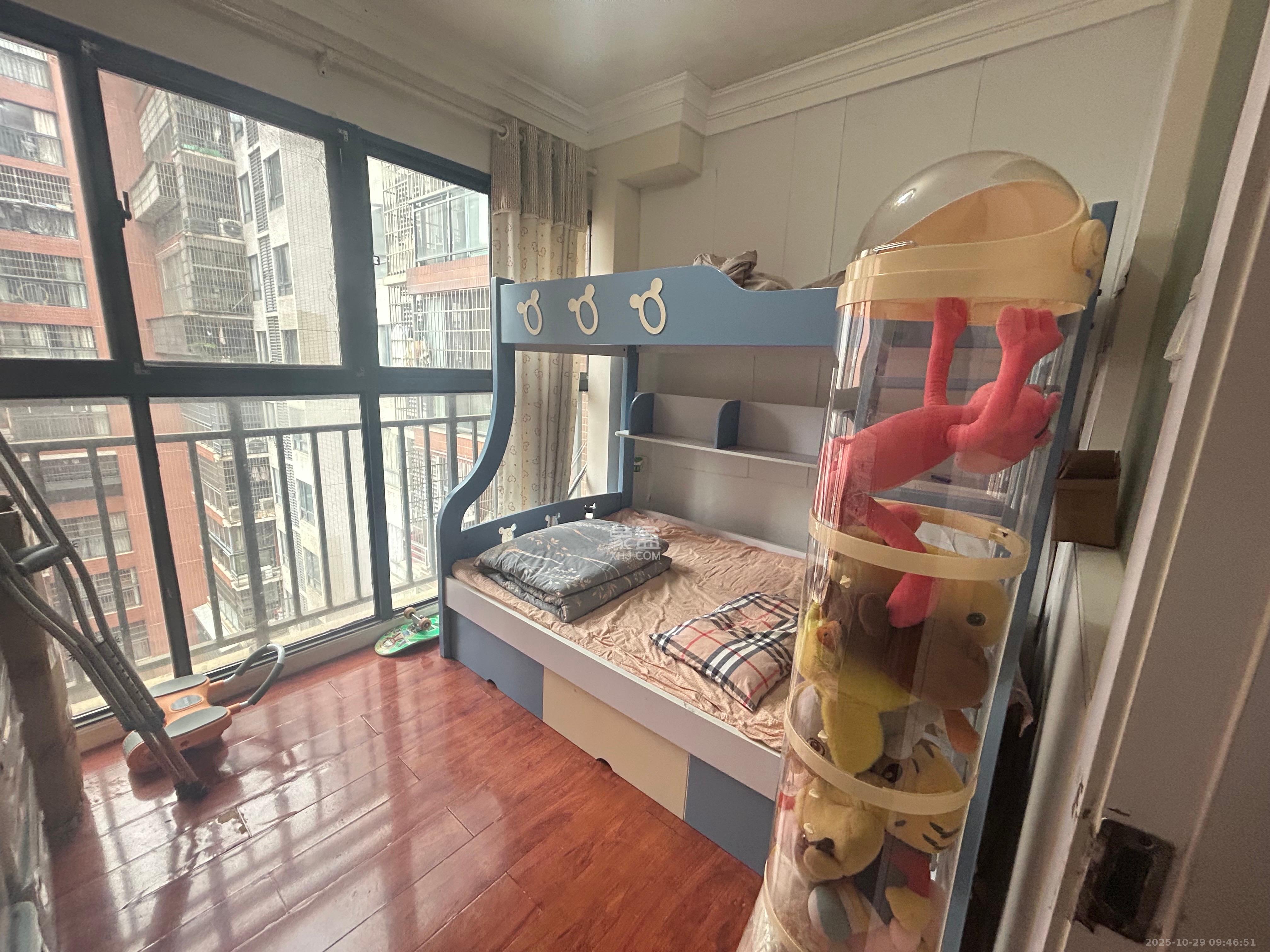 盛地尊域 3室2厅1卫 2000.0元/月 盛地尊域 3室2厅1卫 2000.0元/月室内图