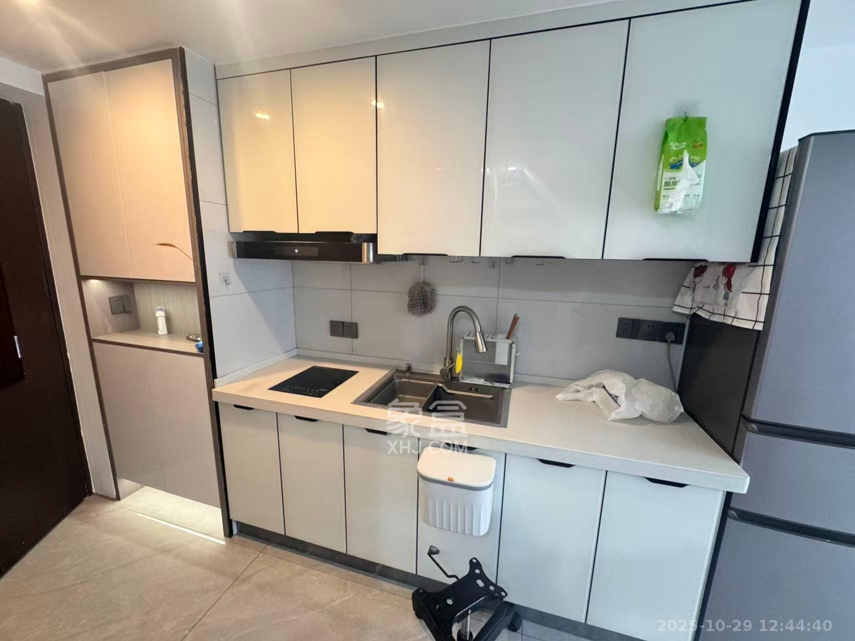 越秀湘江星汇城一期 1室0厅0卫 1800.0元/月 越秀湘江星汇城一期 1室0厅0卫 1800.0元/月室内图