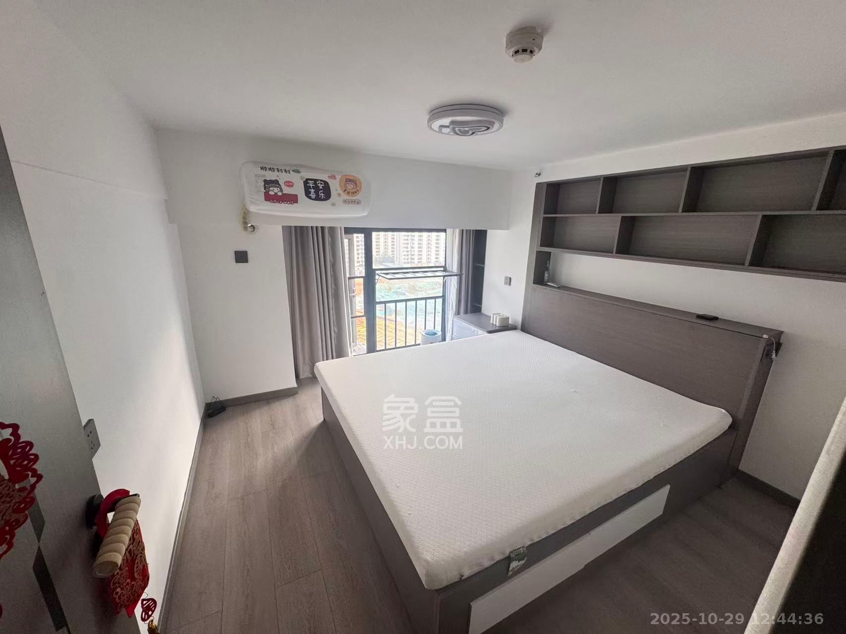 越秀湘江星汇城一期  1室0厅0卫    1800.0元/月