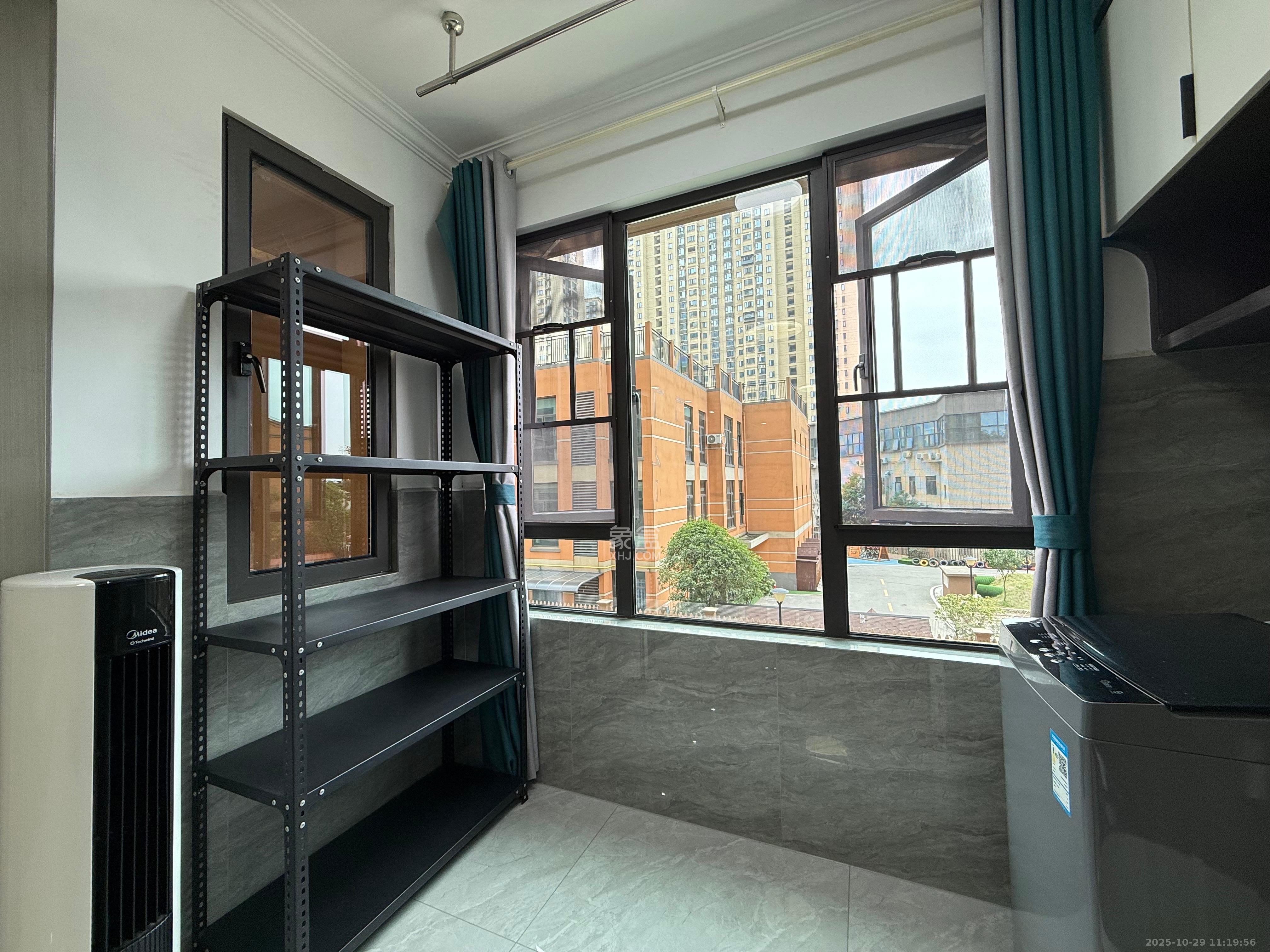 东合新苑 2室1厅1卫 2200.0元/月 东合新苑 2室1厅1卫 2200.0元/月室内图