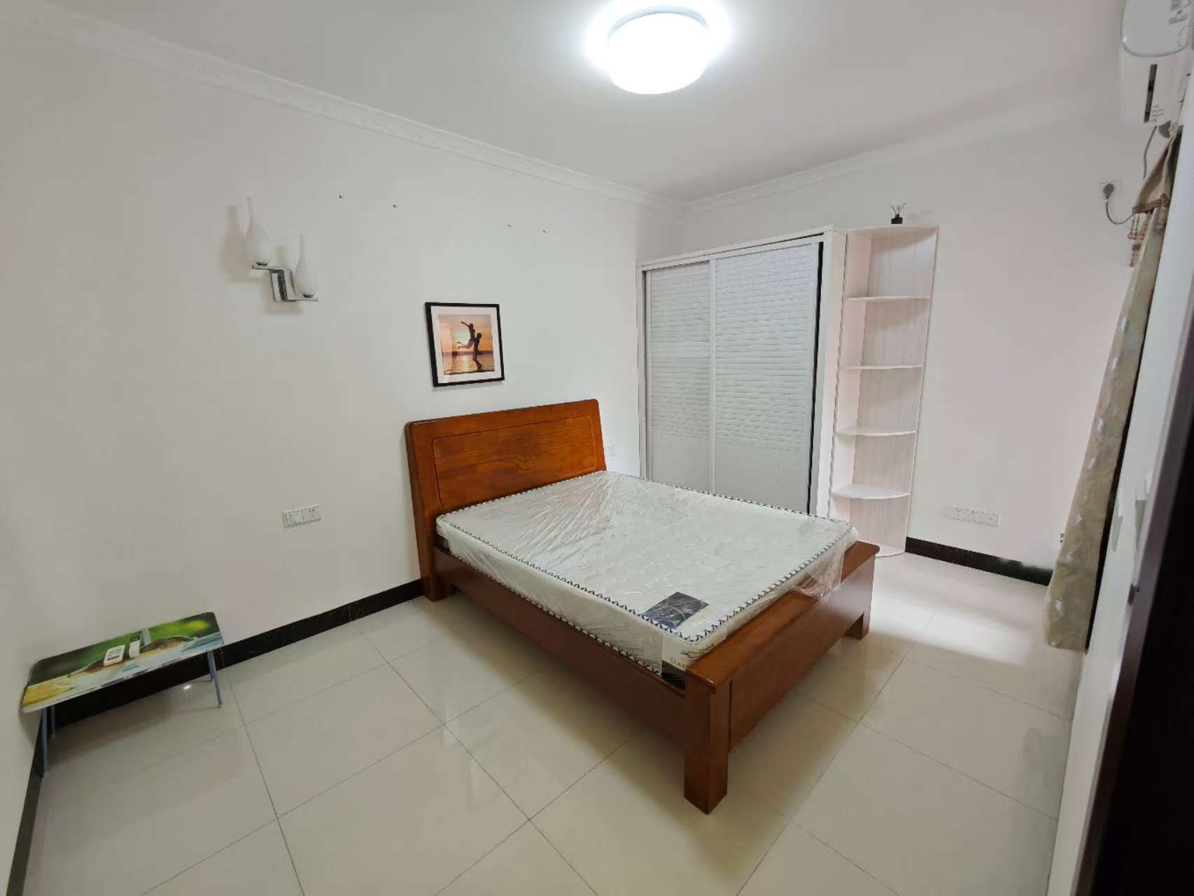 滨江帝景二期(三期) 2室1厅1卫 2300.0元/月 滨江帝景二期(三期) 2室1厅1卫 2300.0元/月室内图