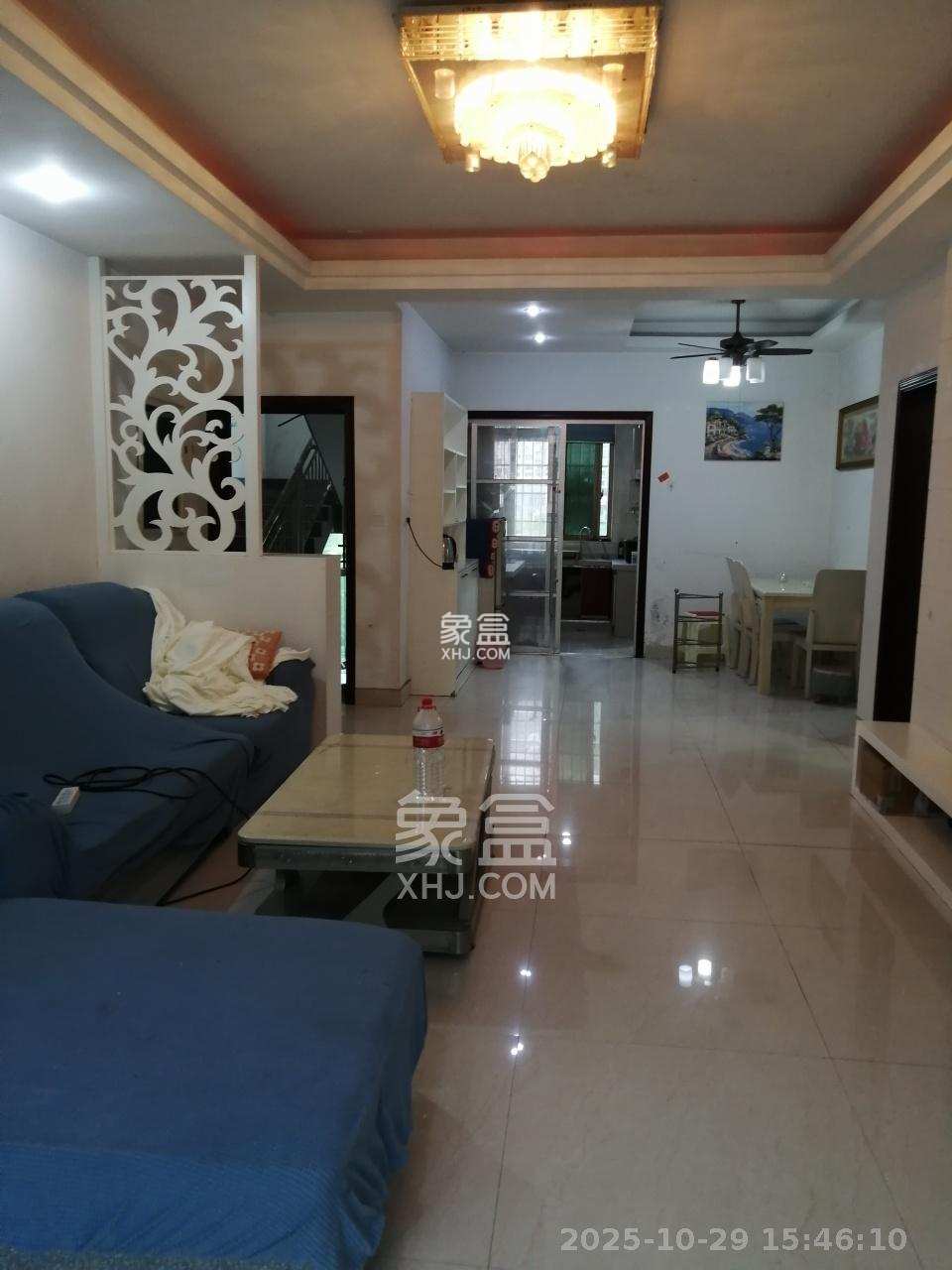 华美佳园(鄱阳佳园) 1室0厅0卫 1400.0元/月 华美佳园(鄱阳佳园) 1室0厅0卫 1400.0元/月室内图