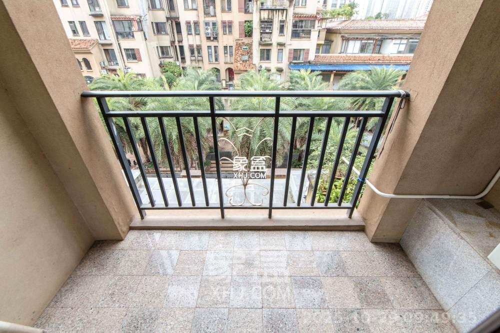 中城丽景香山园 5室2厅2卫 6000.0元/月 中城丽景香山园 5室2厅2卫 6000.0元/月室内图