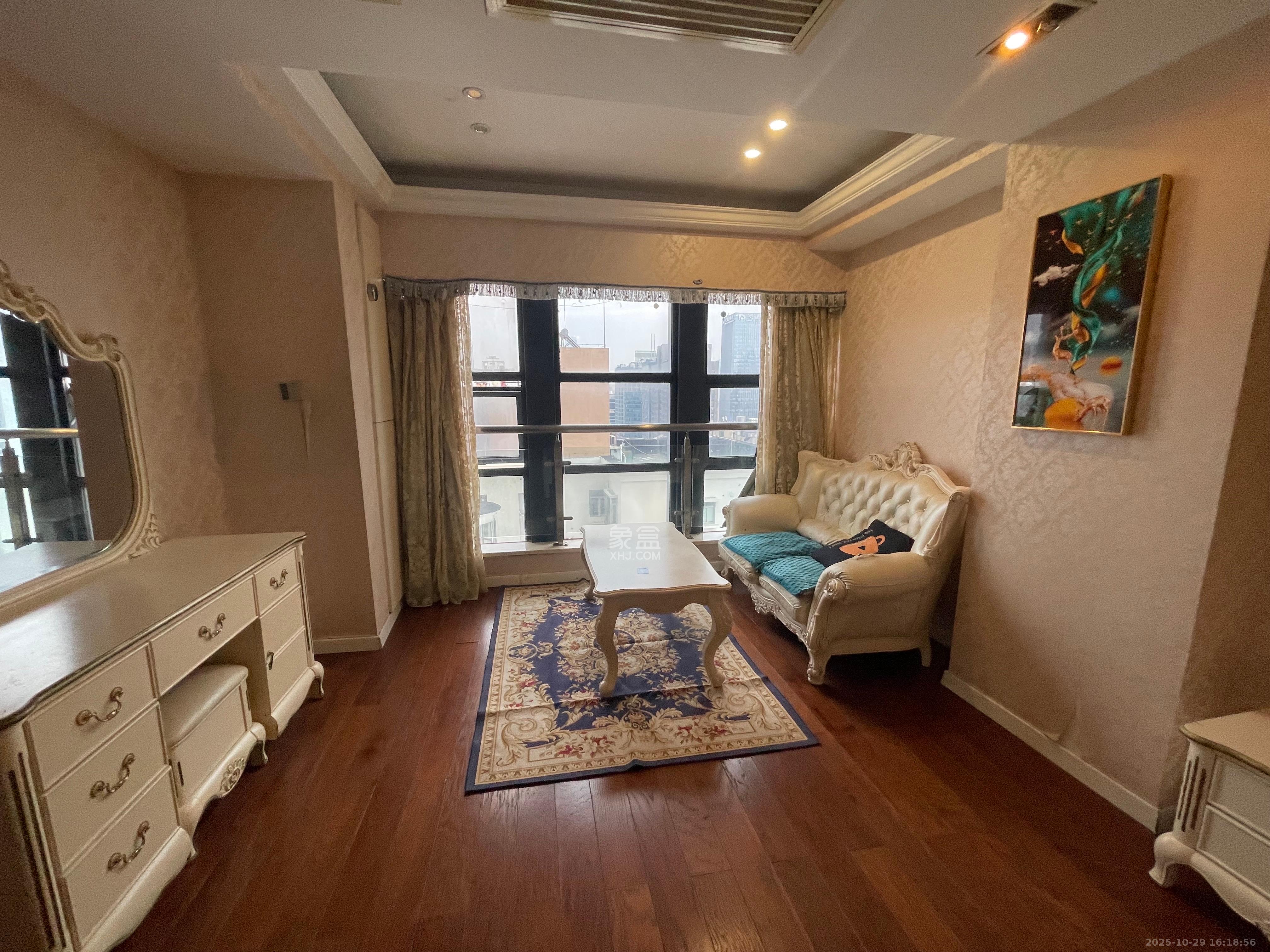 壹号公馆 1室1厅1卫 2500.0元/月 壹号公馆 1室1厅1卫 2500.0元/月室内图