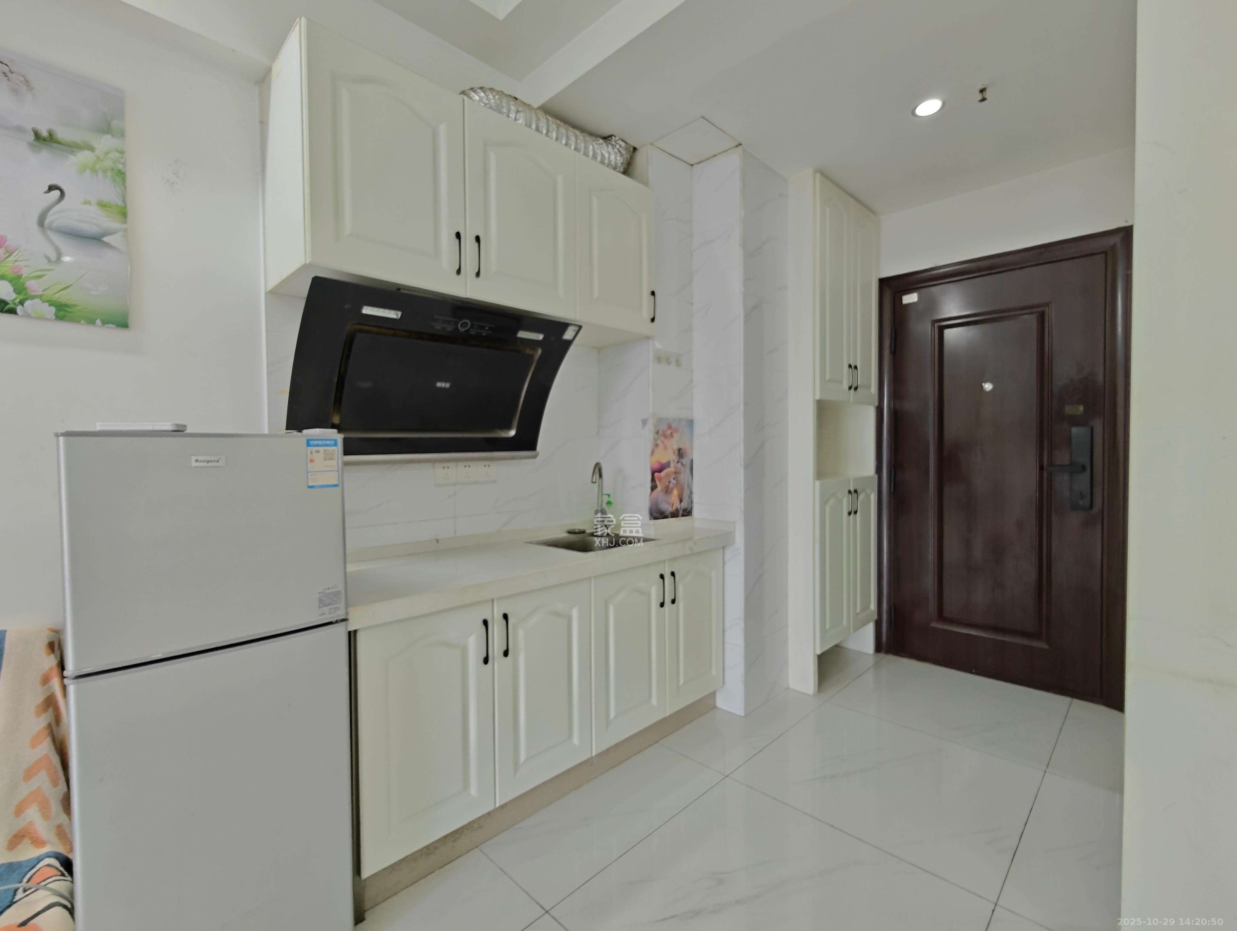 C-park天悦城（紫檀溪苑二期）  1室1厅1卫    1500.0元/月室内图