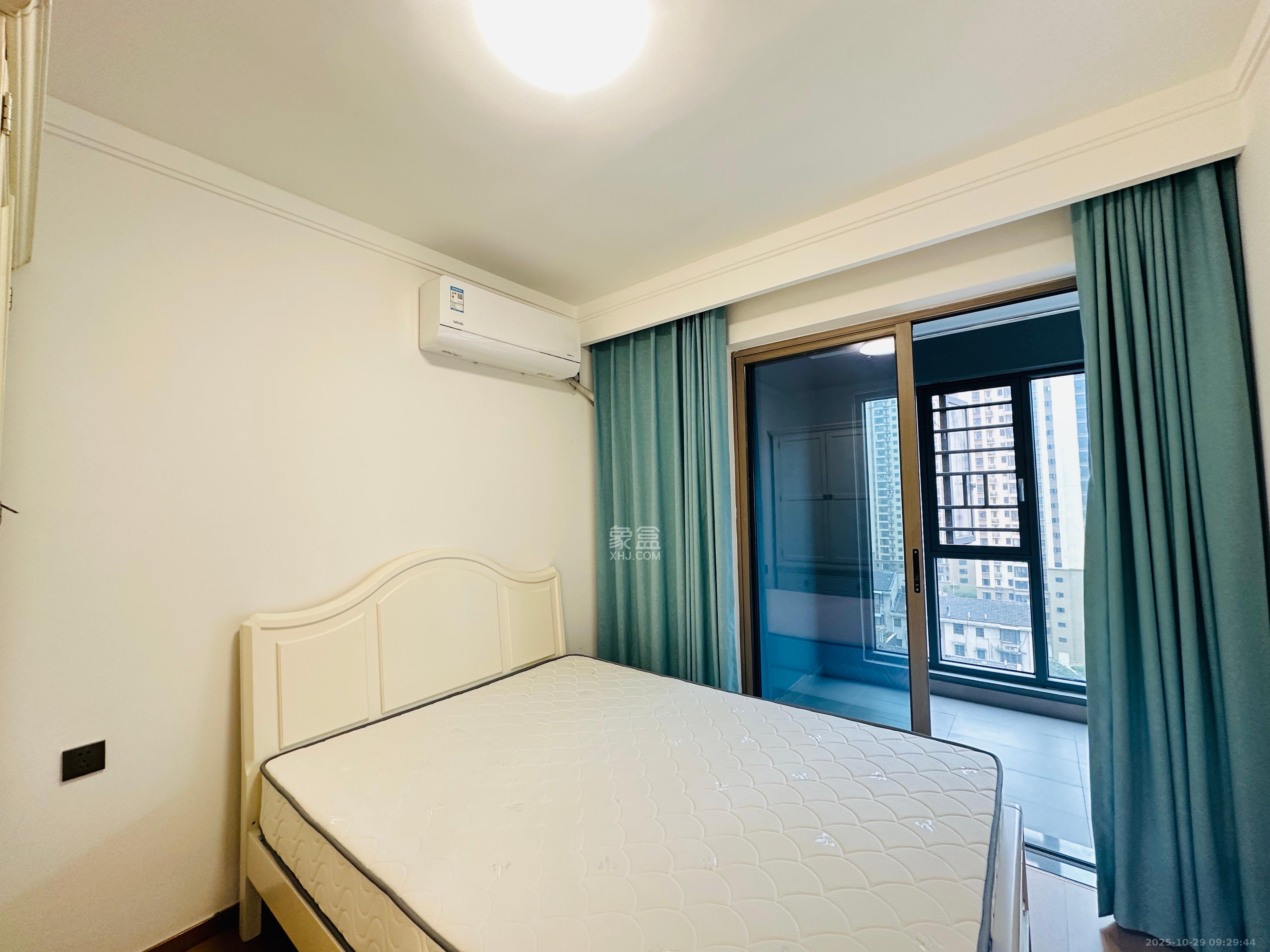 旭辉雨花郡  1室0厅0卫    3800.0元/月室内图