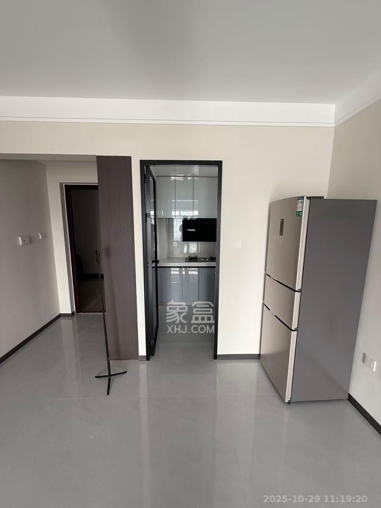 和景家园二期  2室2厅1卫    1800.0元/月 和景家园二期  2室2厅1卫    1800.0元/月室内图