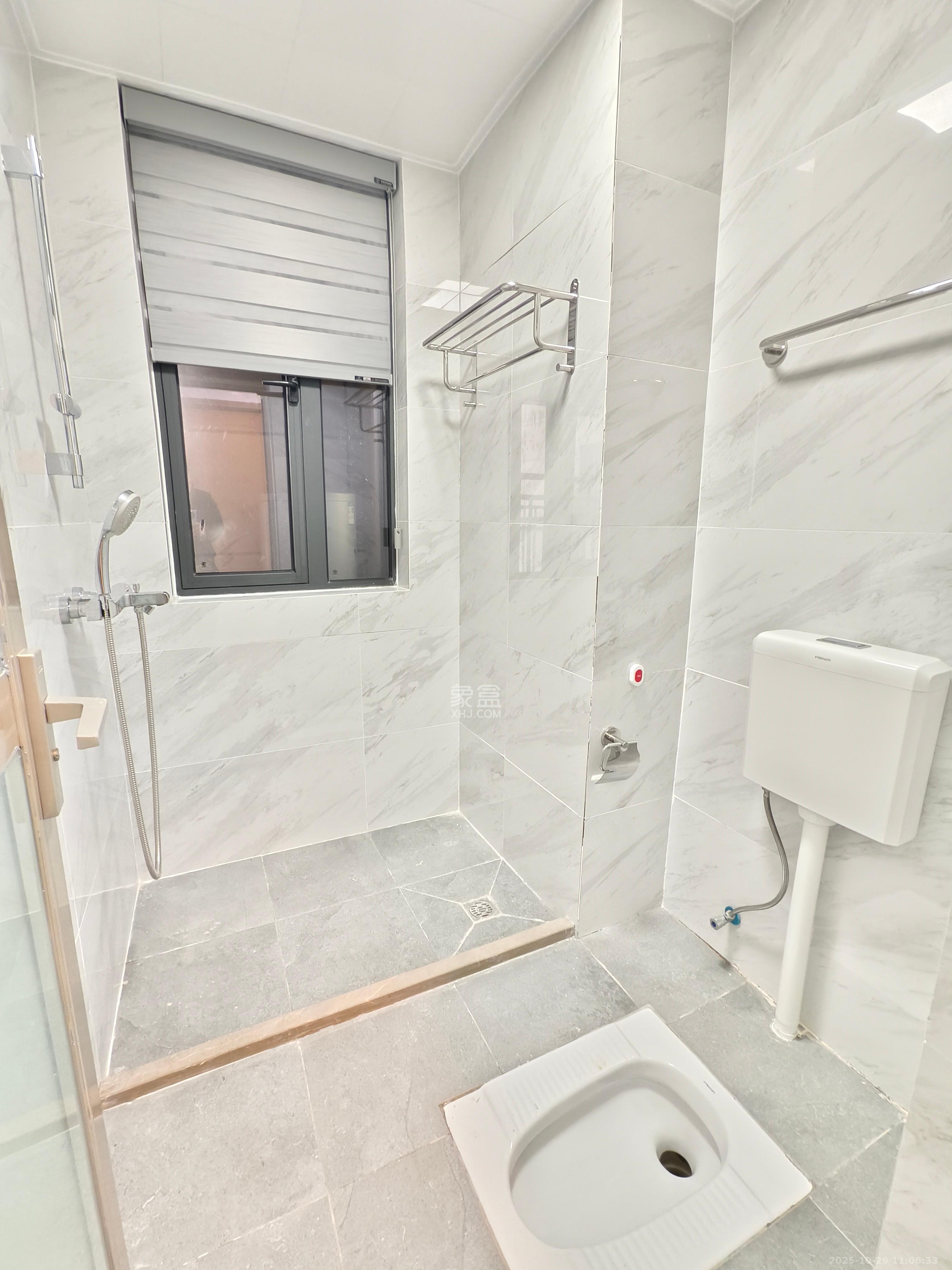 梦想新天地  3室2厅2卫    3000.0元/月室内图