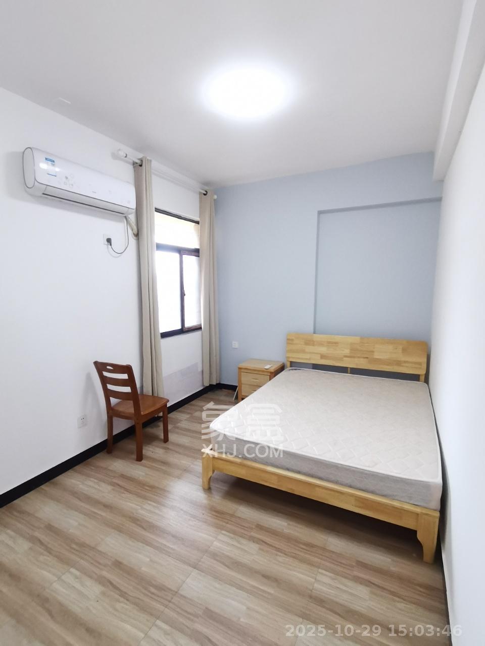 夏威夷碧水春城(碧桂园城市花园)  4室2厅2卫    2600.0元/月 夏威夷碧水春城(碧桂园城市花园)  4室2厅2卫    2600.0元/月室内图