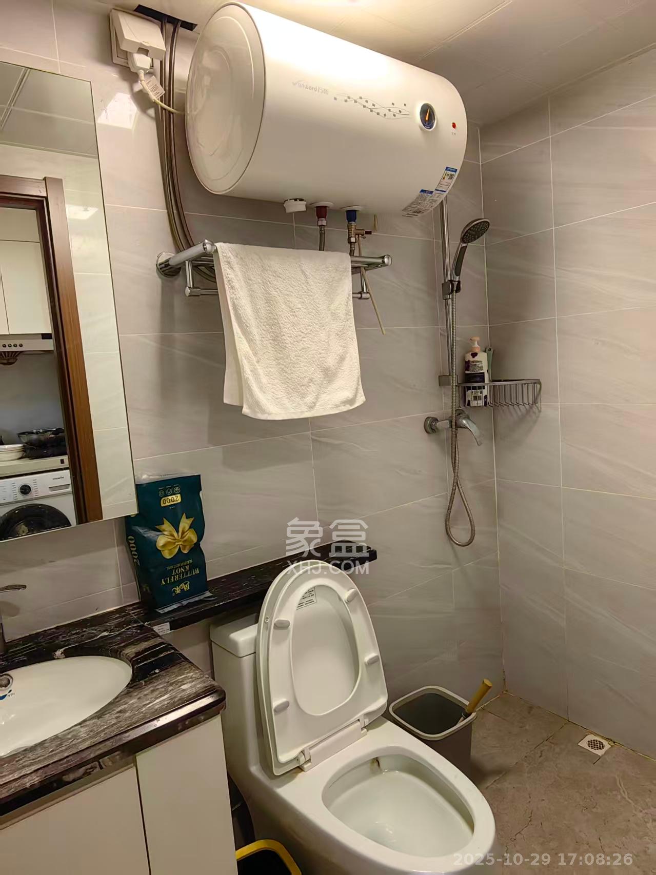 碧桂园印象 1室1厅1卫 1500.0元/月 碧桂园印象 1室1厅1卫 1500.0元/月室内图