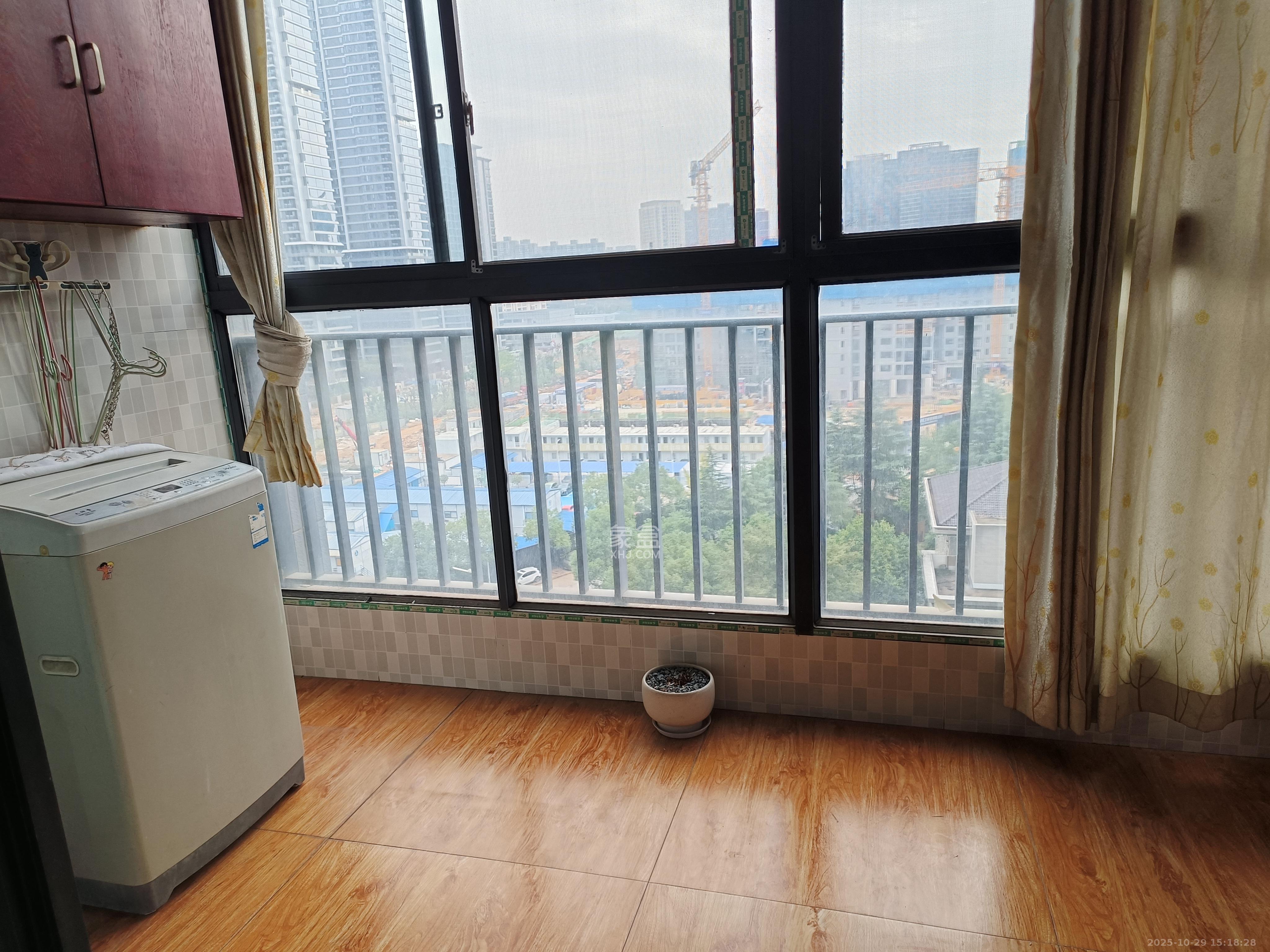 茂华国际湘 2室2厅1卫 2300.0元/月 茂华国际湘 2室2厅1卫 2300.0元/月室内图