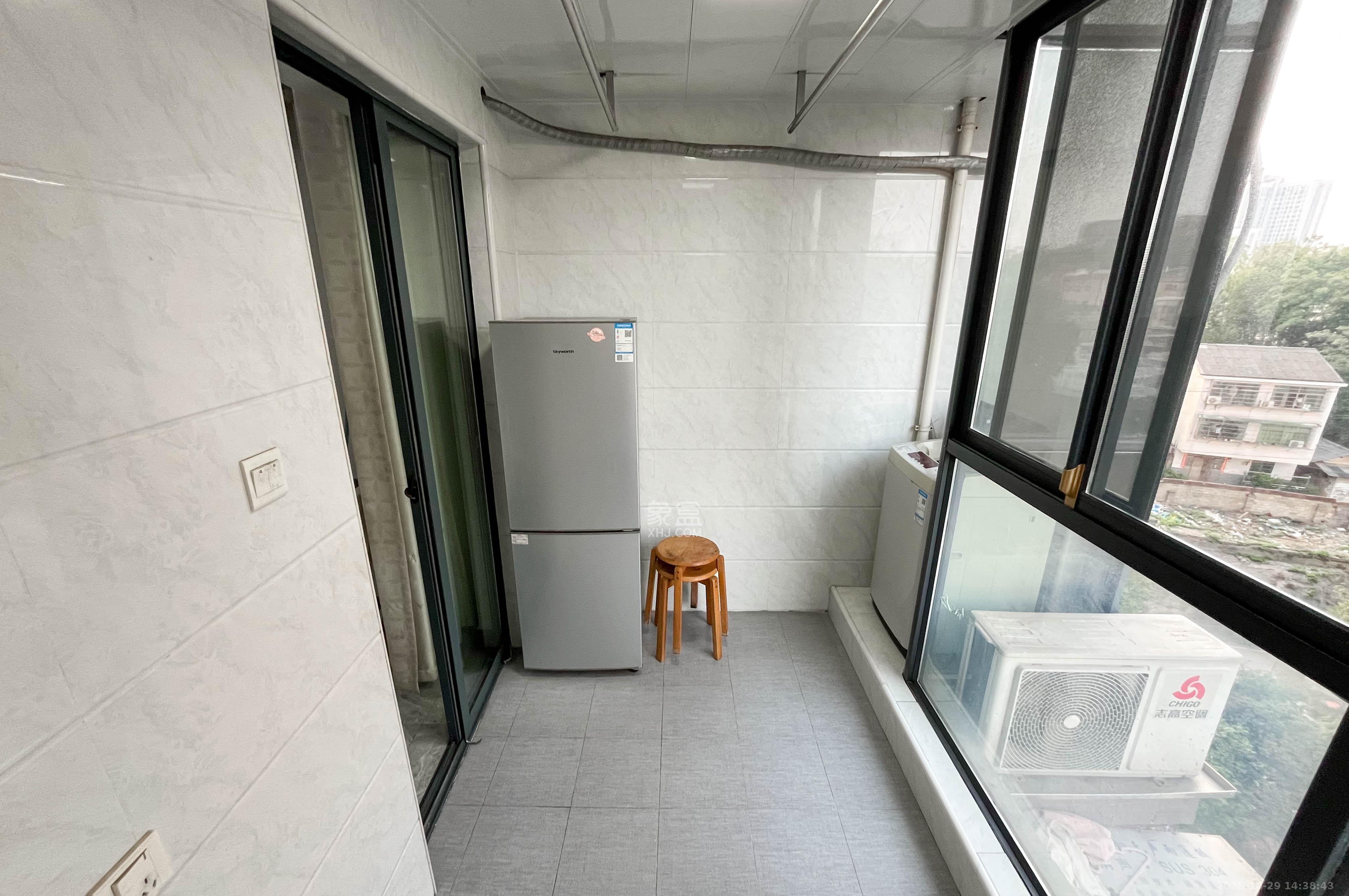 望兴景园二期(望兴西西里)  1室1厅1卫    33.0万 望兴景园二期(望兴西西里)  1室1厅1卫    33.0万其他