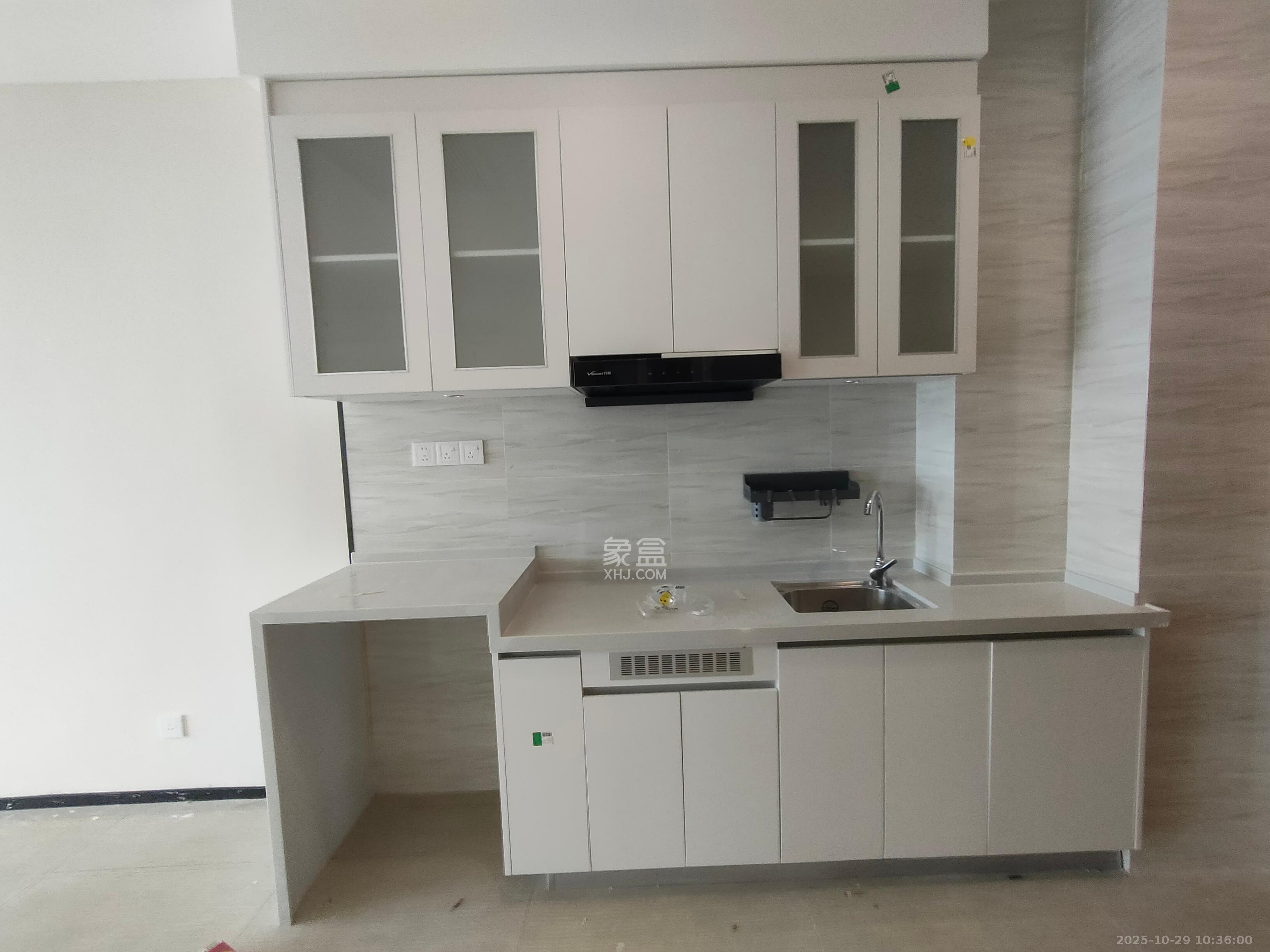 恒大珺悦府  1室1厅1卫    1600.0元/月 恒大珺悦府  1室1厅1卫    1600.0元/月室内图