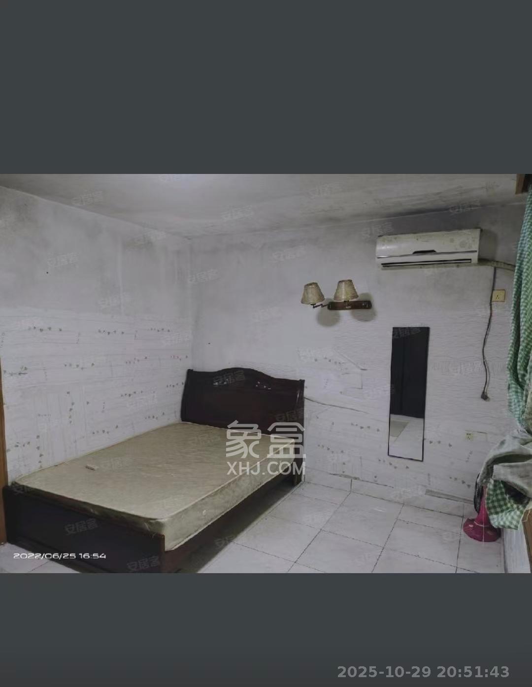 曙光南路78/梨子山二网格（原苎麻小区）  1室0厅0卫    900.0元/月室内图