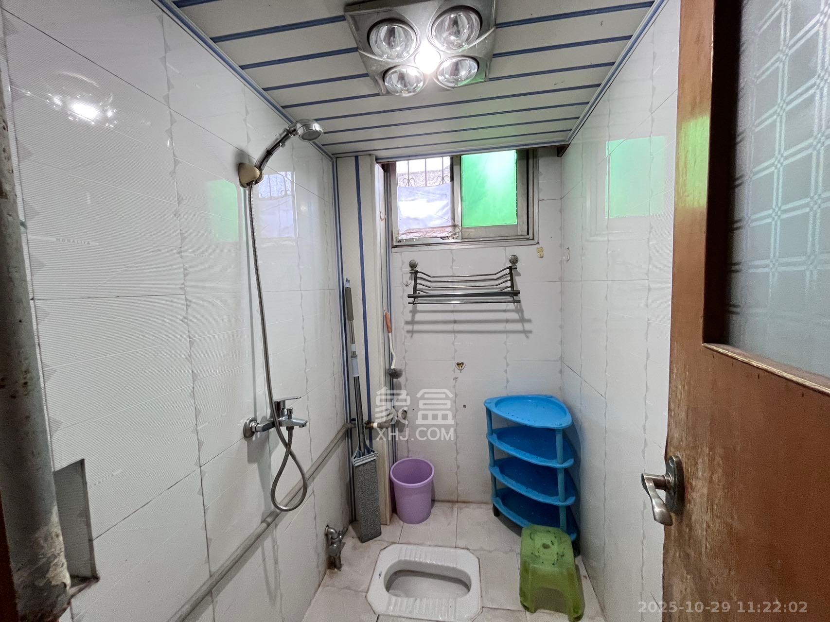 恒达花园  3室2厅1卫    1800.0元/月 恒达花园  3室2厅1卫    1800.0元/月室内图