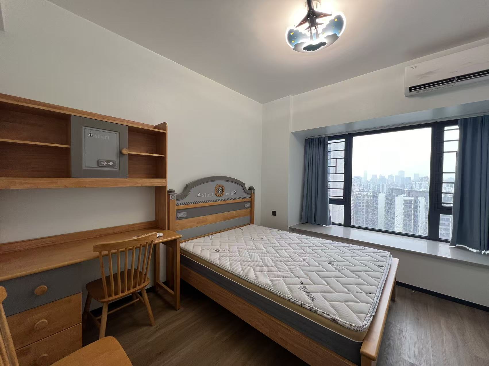 华润海口时光里 4室2厅2卫 5300.0元/月 华润海口时光里 4室2厅2卫 5300.0元/月室内图