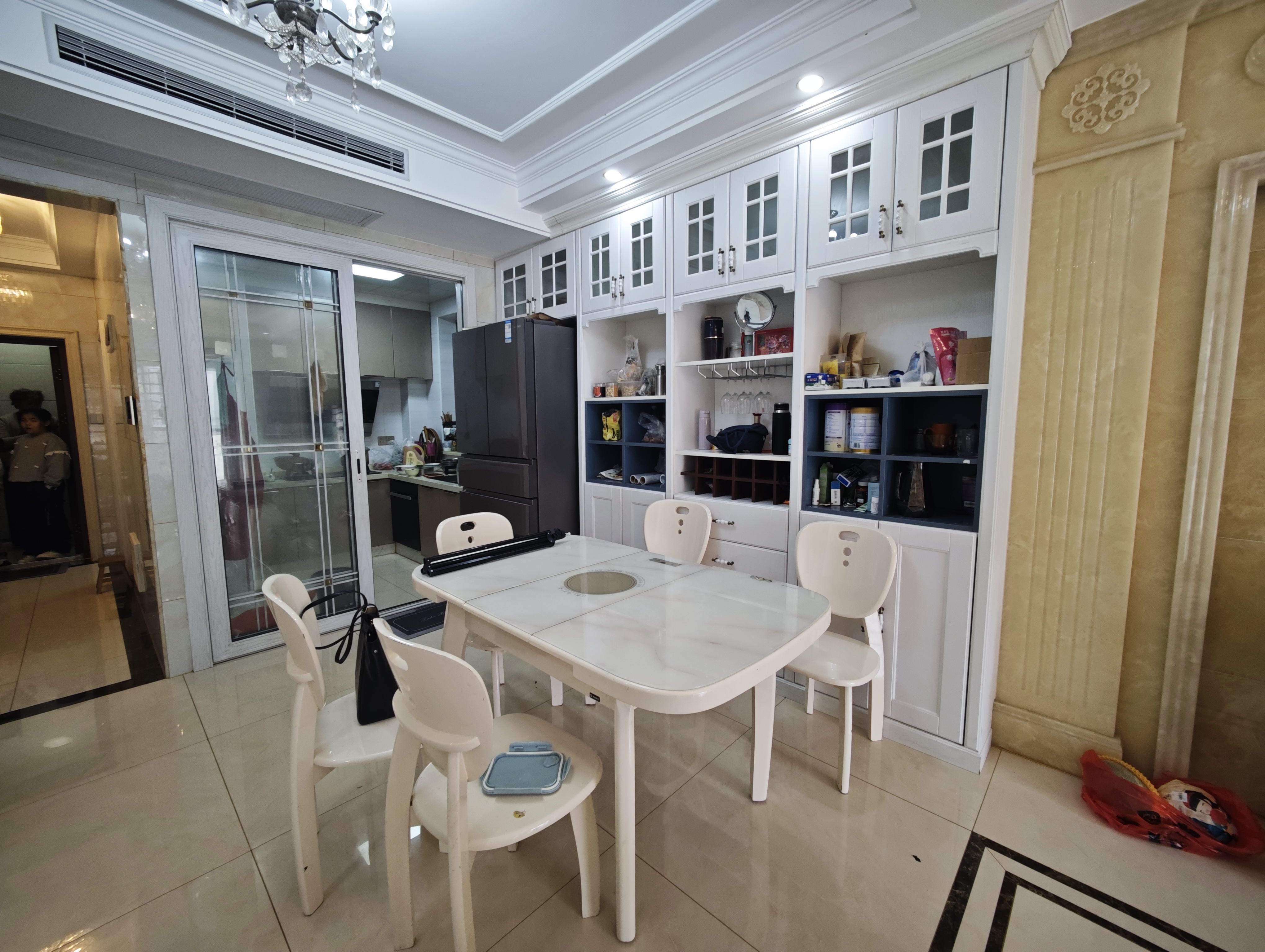 五江碧桂园城市广场  3室2厅2卫    69.0万客厅